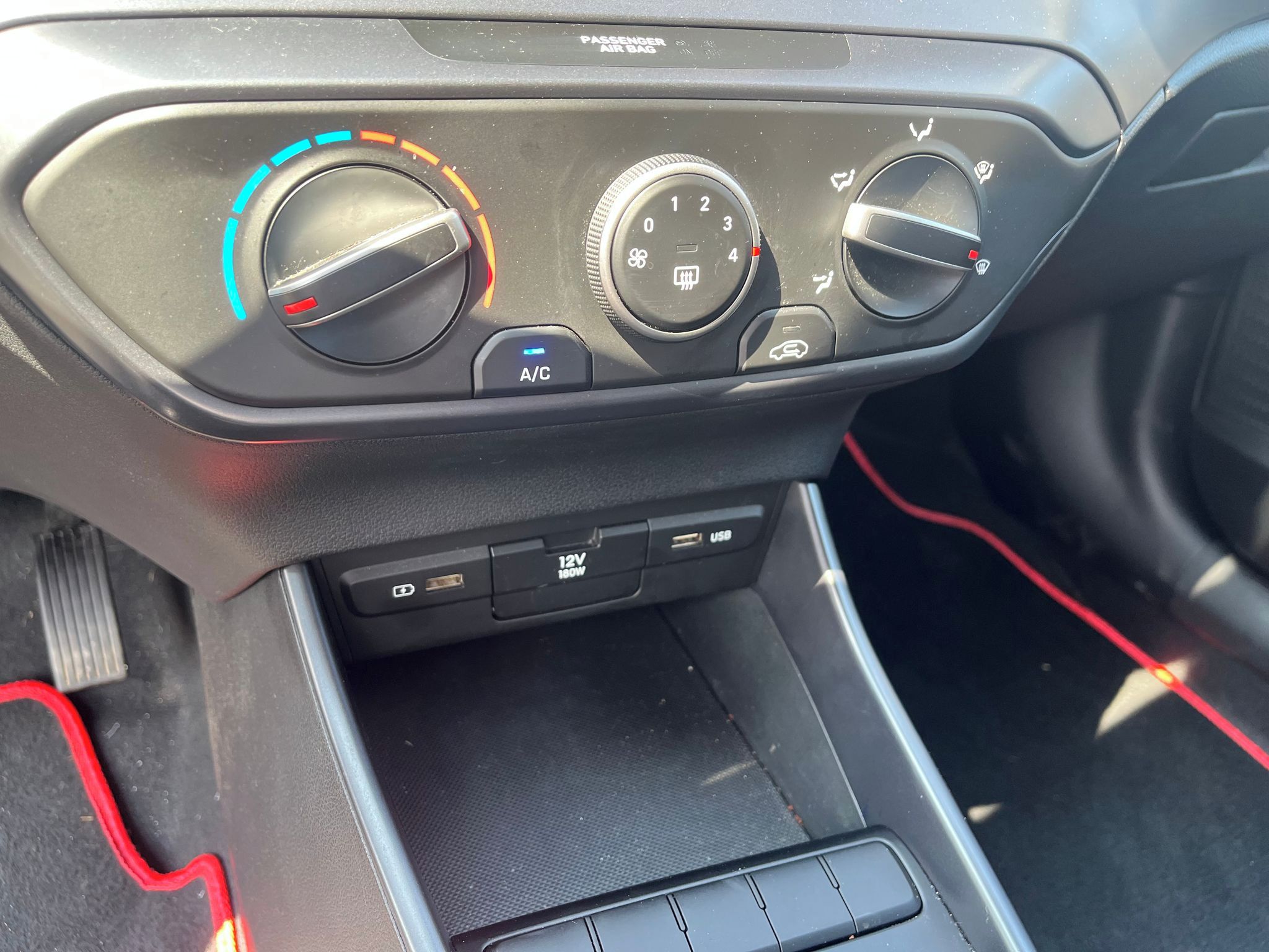 Hyundai Bayon, 1.2i/62kW Comfort Club - fotka 3