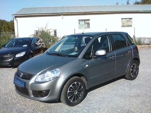 Suzuki SX4, 1.5i , kola navíc