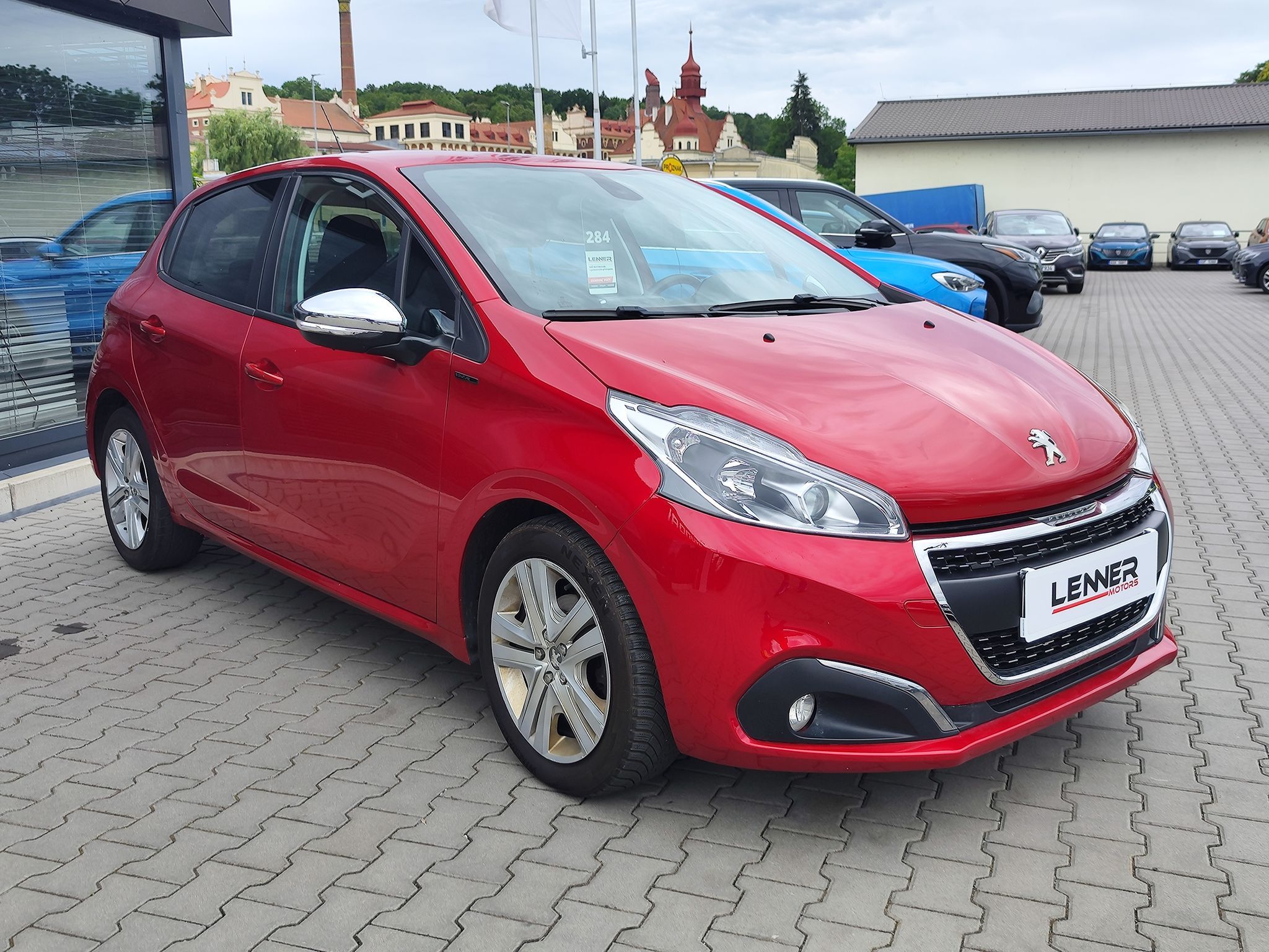Peugeot 208, 1.2 PureTech/61kW SIGNATURE - fotka 3