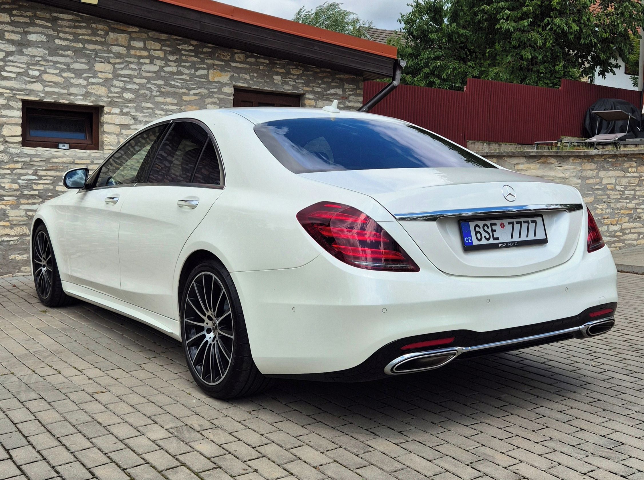 Mercedes-Benz Třídy S, 560 AMG 4MATIC Sedan (W222) - fotka 5