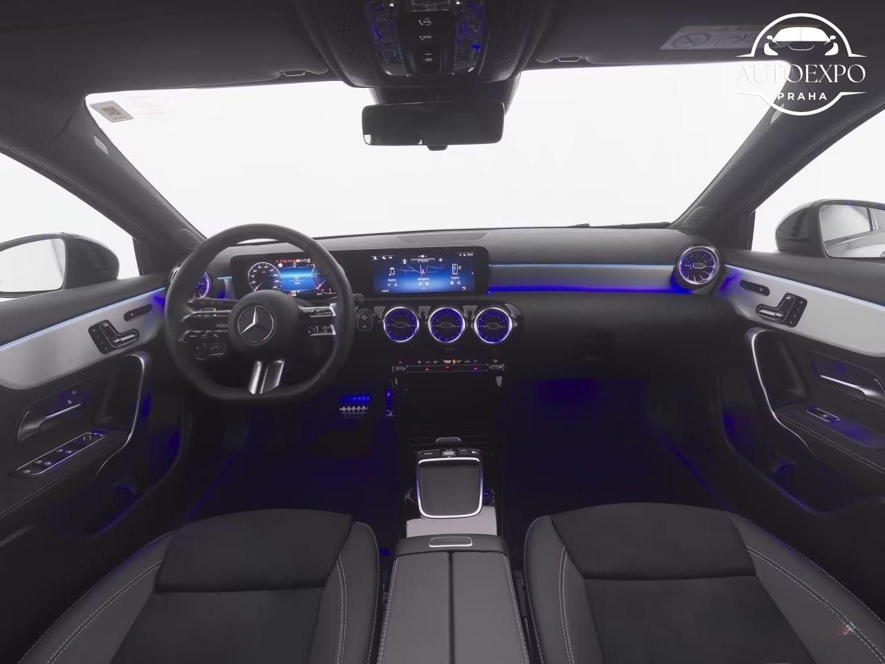 Mercedes-Benz Třídy A, 200d AMG*PANORAMA - fotka 6