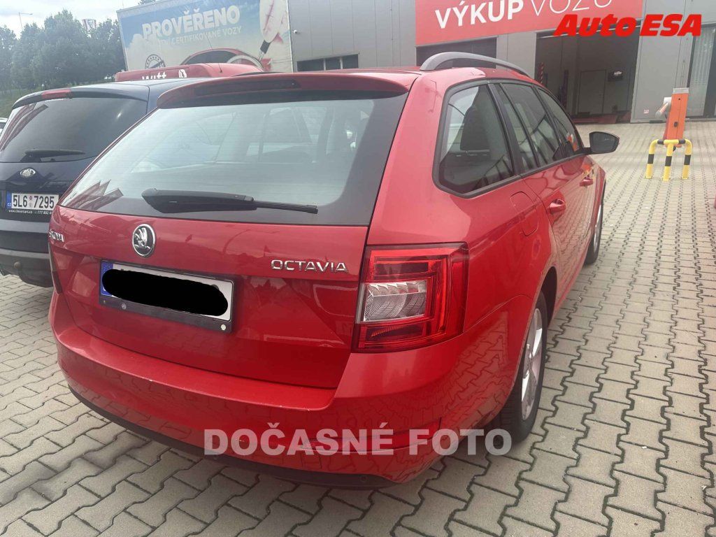 Škoda Octavia, 1.6TDi - fotka 2