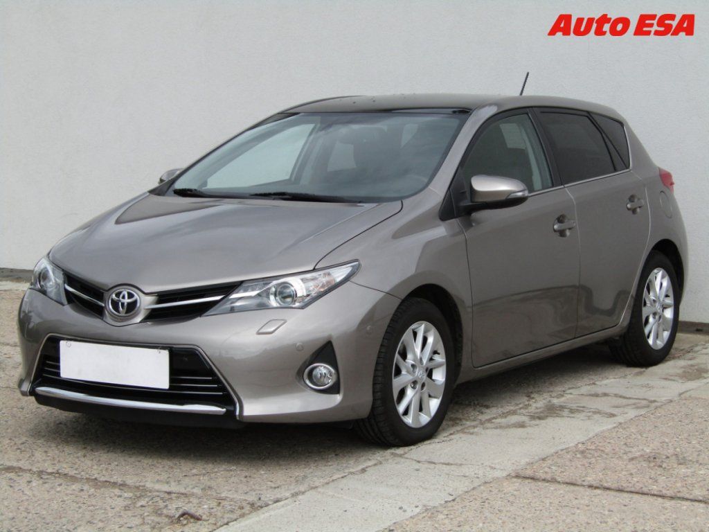 Toyota Auris, 1.3i,ČR,autoAC - fotka 3