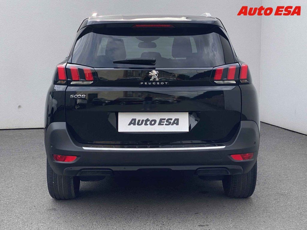 Peugeot 5008, 1.2,Crossway - fotka 5