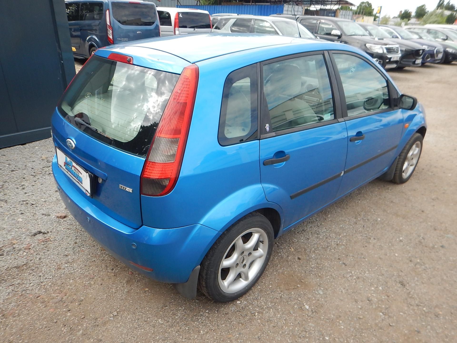 Ford Fiesta, 1.4 TDCi, GHIA, KLIMA - fotka 6