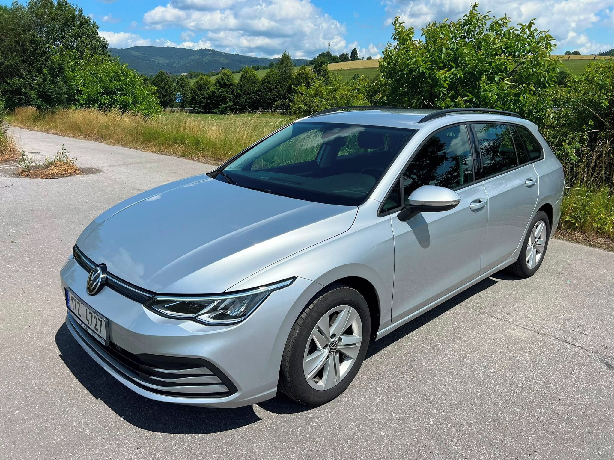 Volkswagen Golf, 2.0 TDI 85 kW, 6MT, 1.maj., ČR - fotka 2