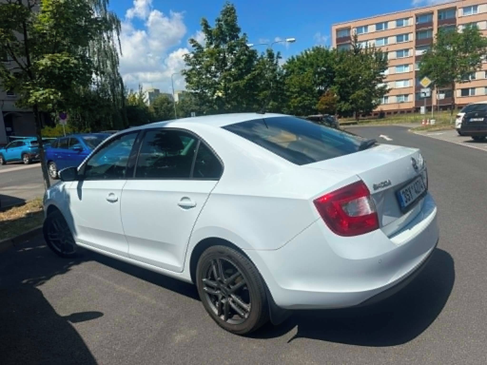 Škoda Rapid, Style 1.2 TSI 81 kW - fotka 5