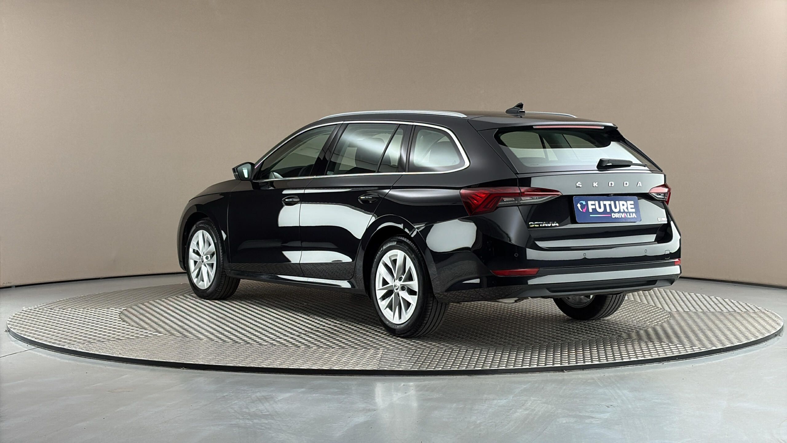 Škoda Octavia, 1.5 Tsi E-Tec 110kw Dsg StyleC - fotka 2