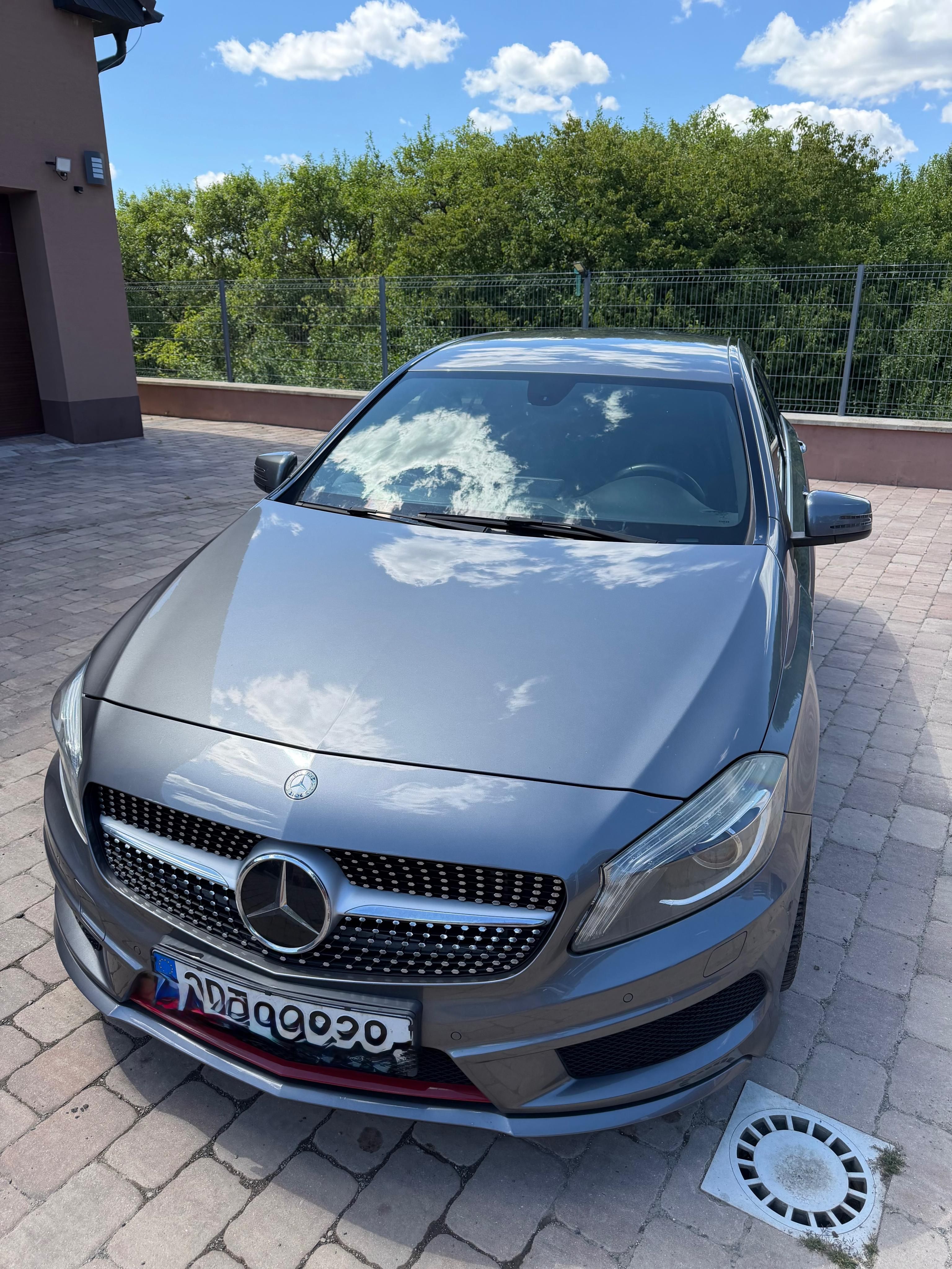 Mercedes-Benz Třídy A, Mercedes Benz A250, 155kW