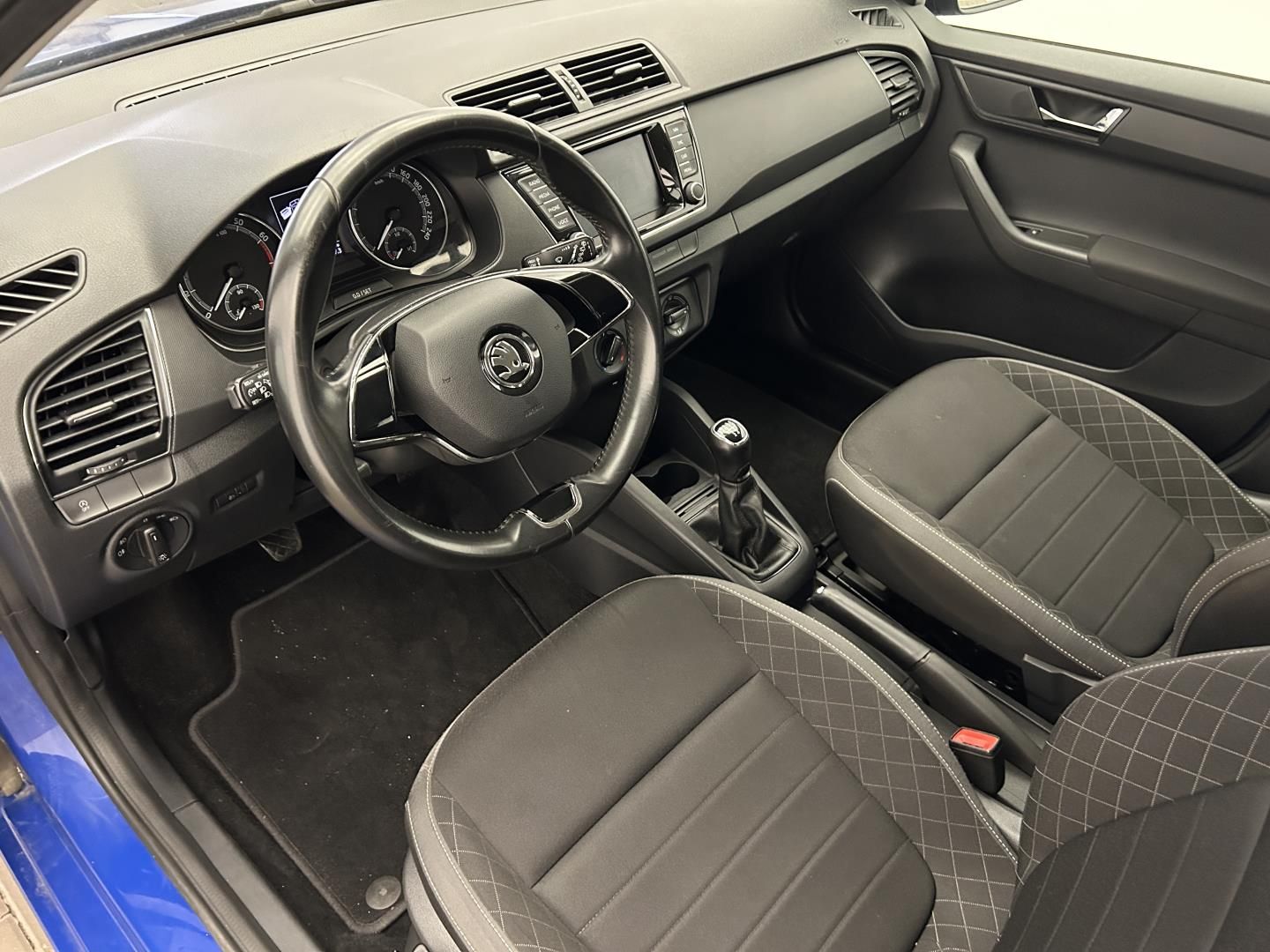 Škoda Fabia, 1.0TSI 70kW Ambition - fotka 6