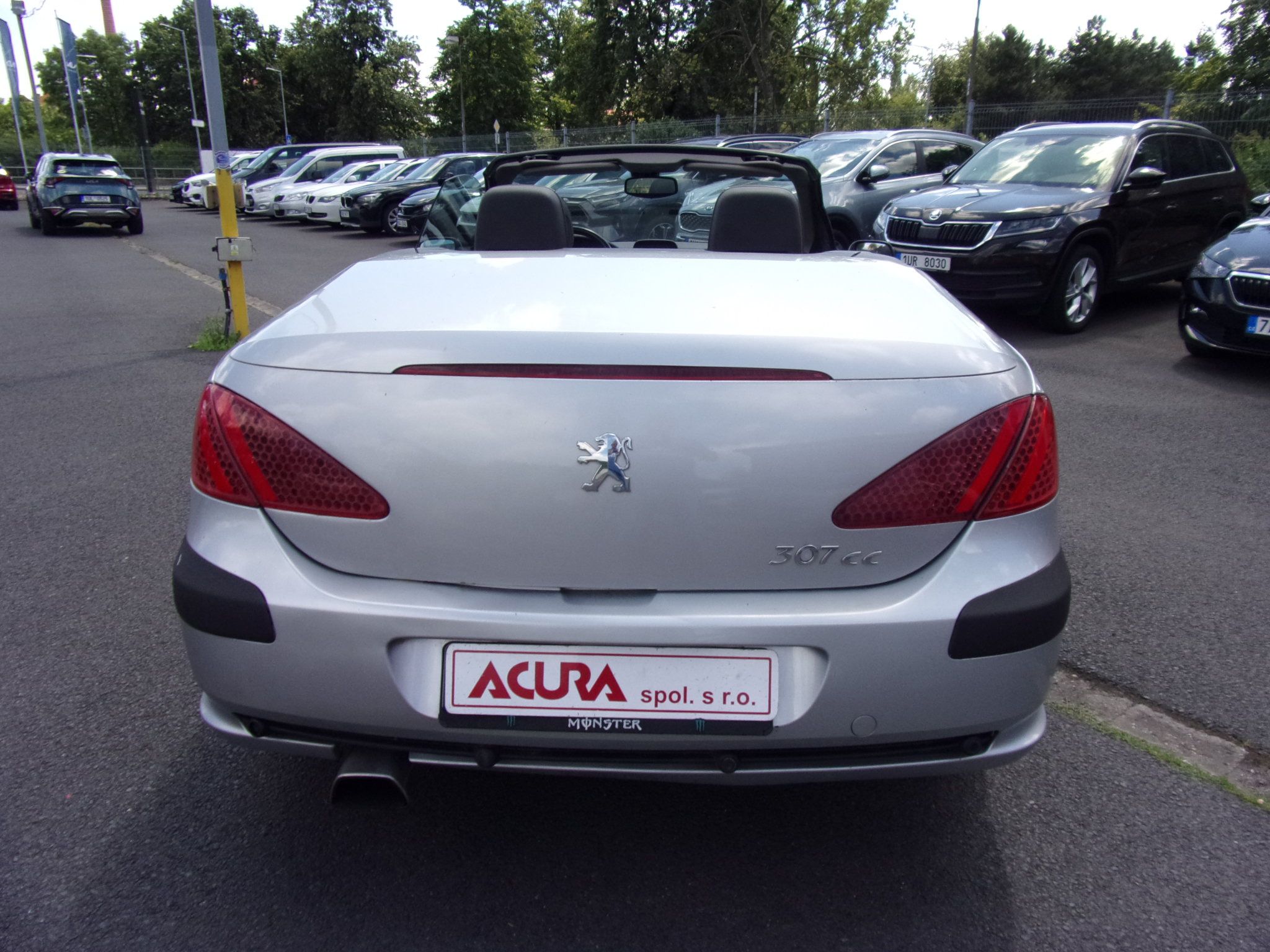 Peugeot 307, 2,0i 16V CC 100kw - fotka 4