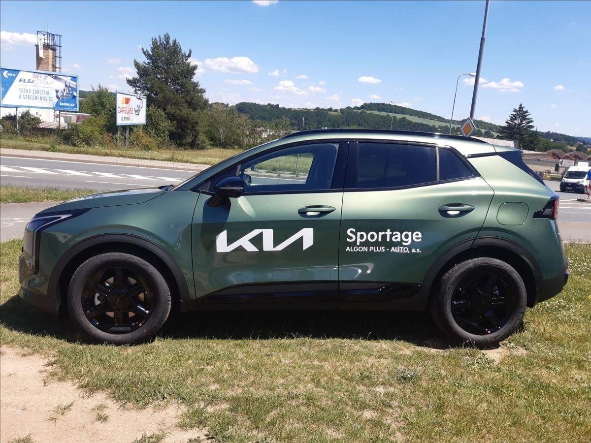 Kia Sportage, BlackEdition 1,6 110kW AT7 - fotka 2