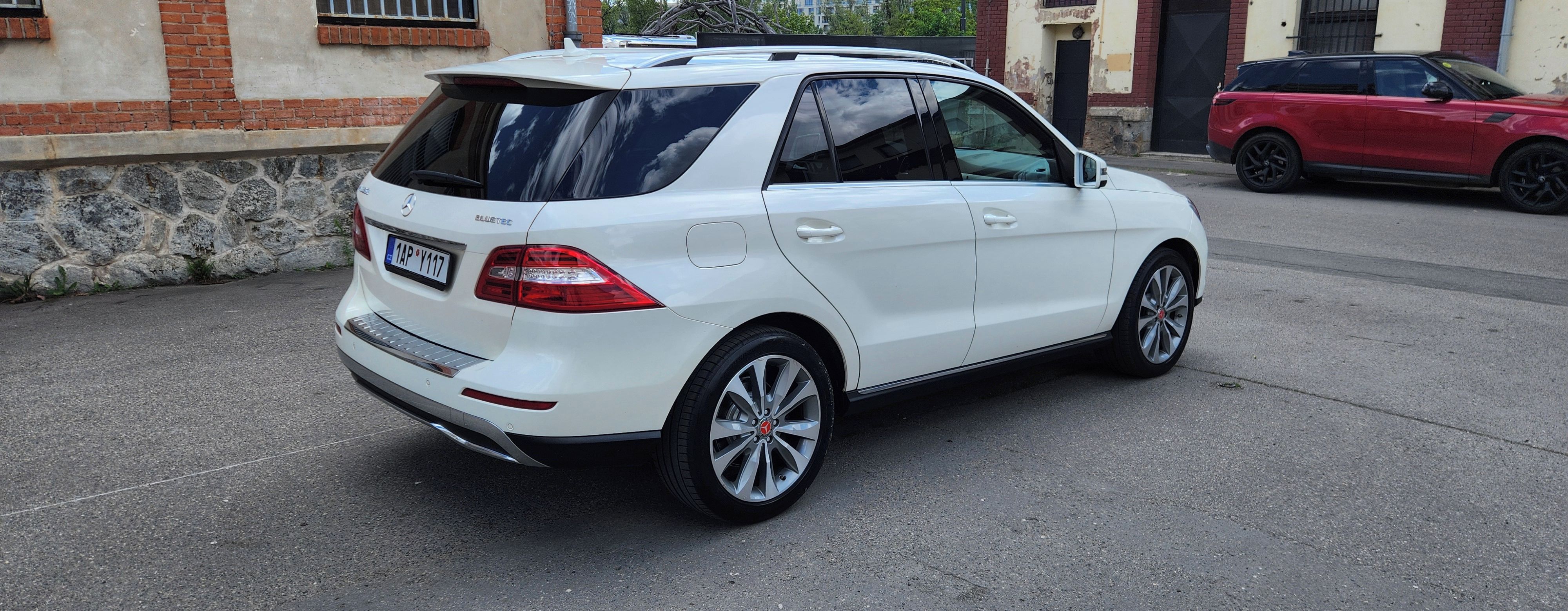 Mercedes-Benz ML, 350D*4M*20*TAŽNÉ*ADAPT*AISTENT - fotka 4