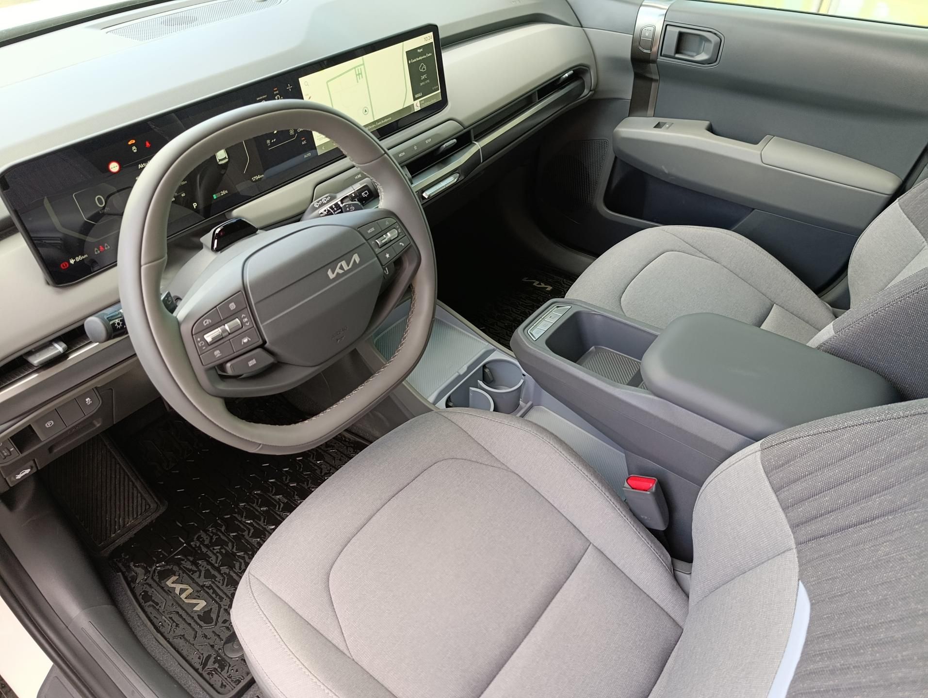 Kia EV3, SV1 4x2 AIR 150 KW + 58,3 KWH - fotka 4