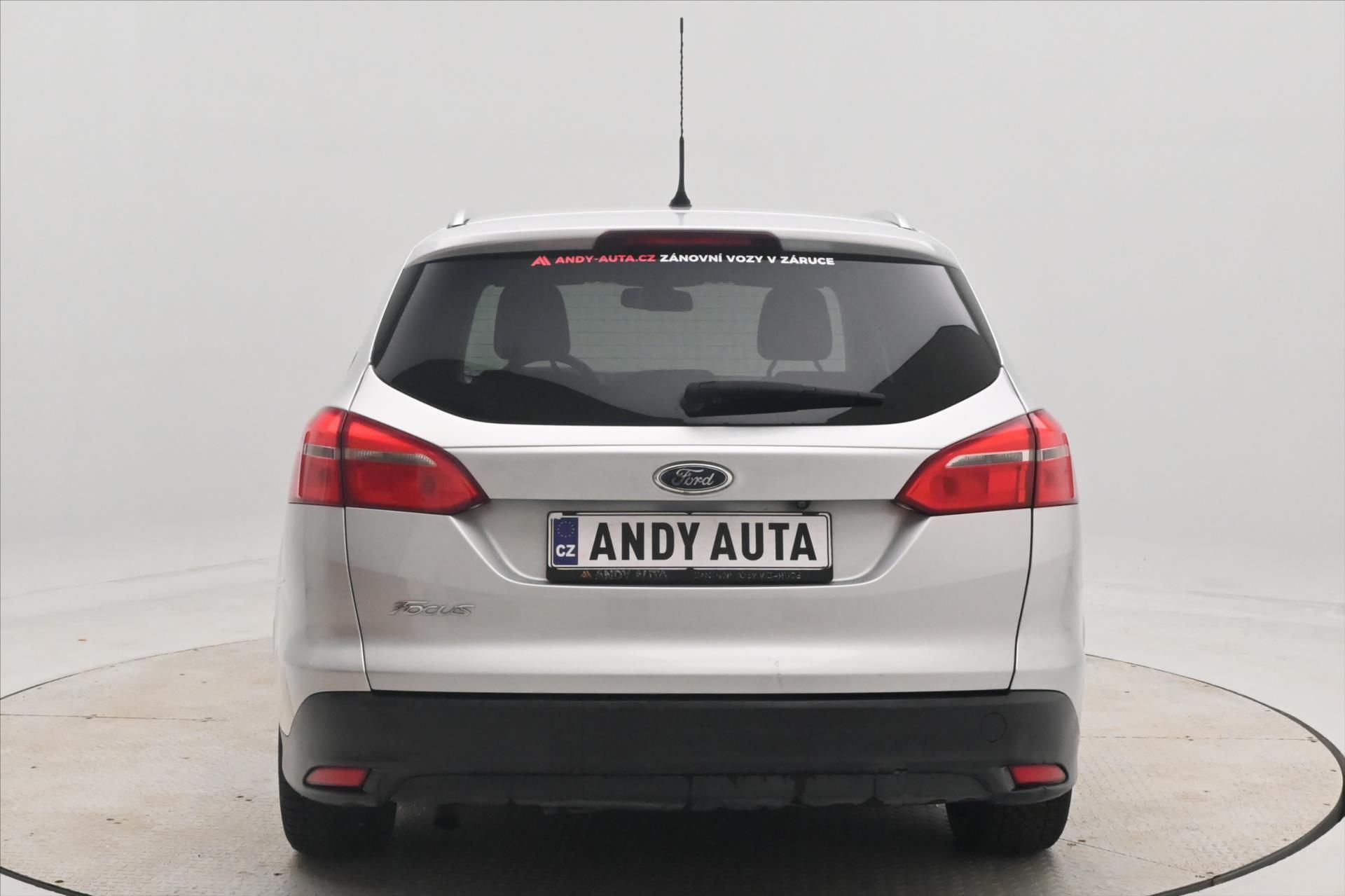 Ford Focus, 1,5 TDCi 88 kW - fotka 6
