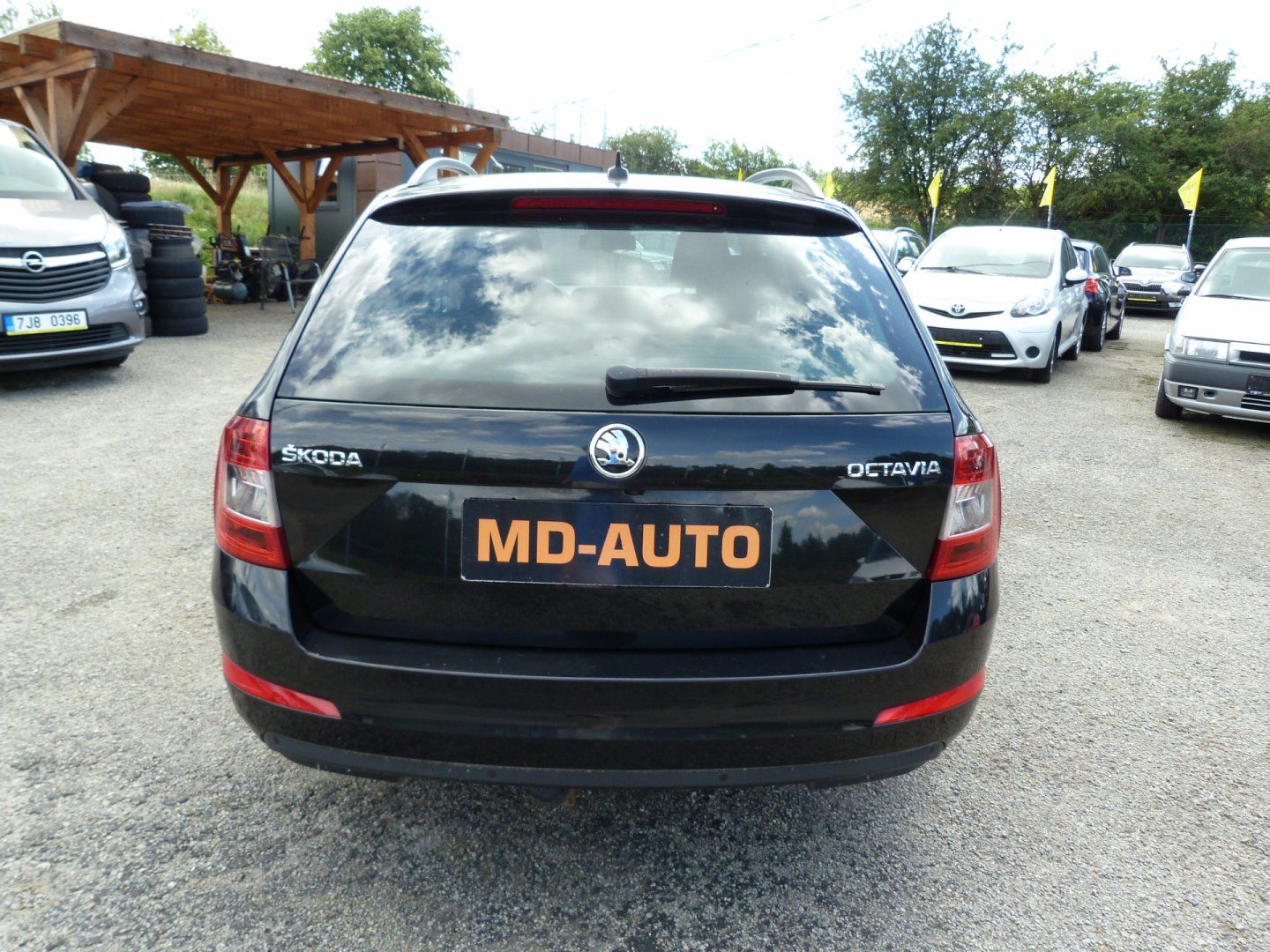 Škoda Octavia, 2.0 TDI JOJ - fotka 6