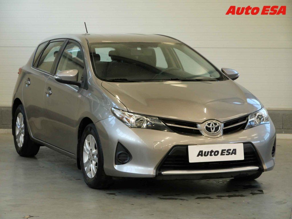 Toyota Auris, 1.3i,ČR,autoAC