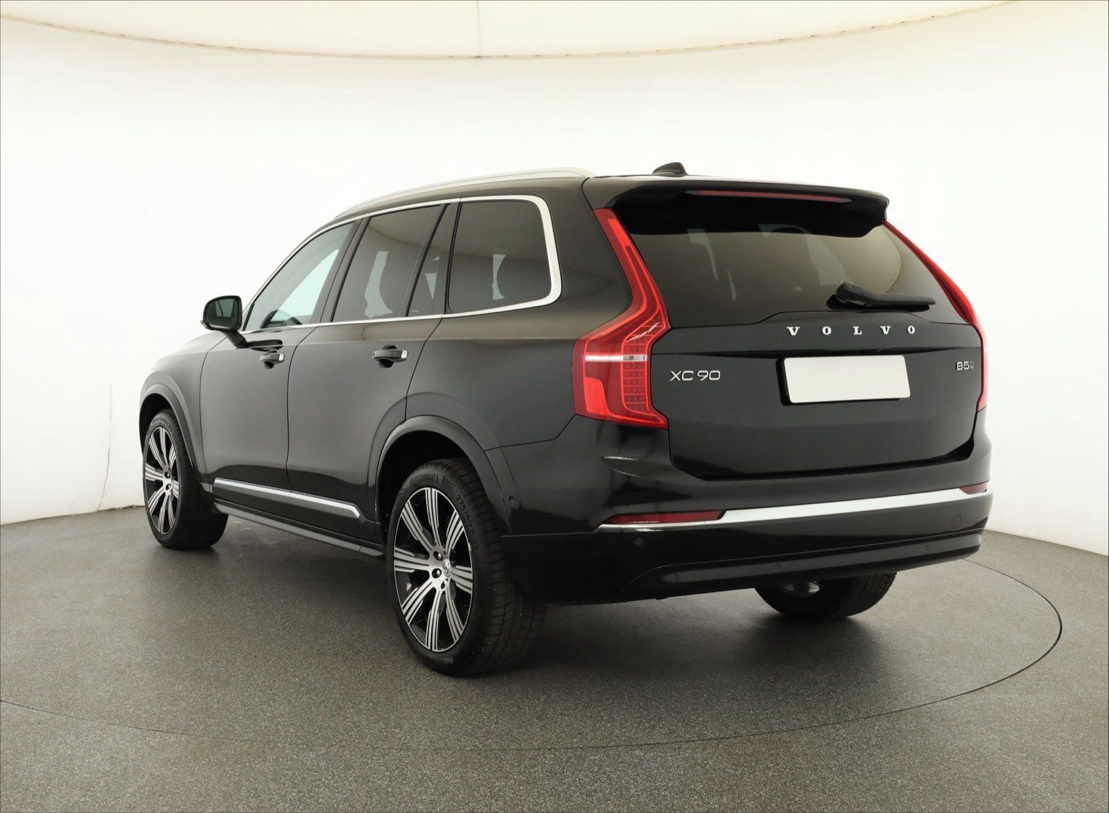 Volvo XC90, B5 AWD, 4X4, Automat, 7 míst - fotka 4