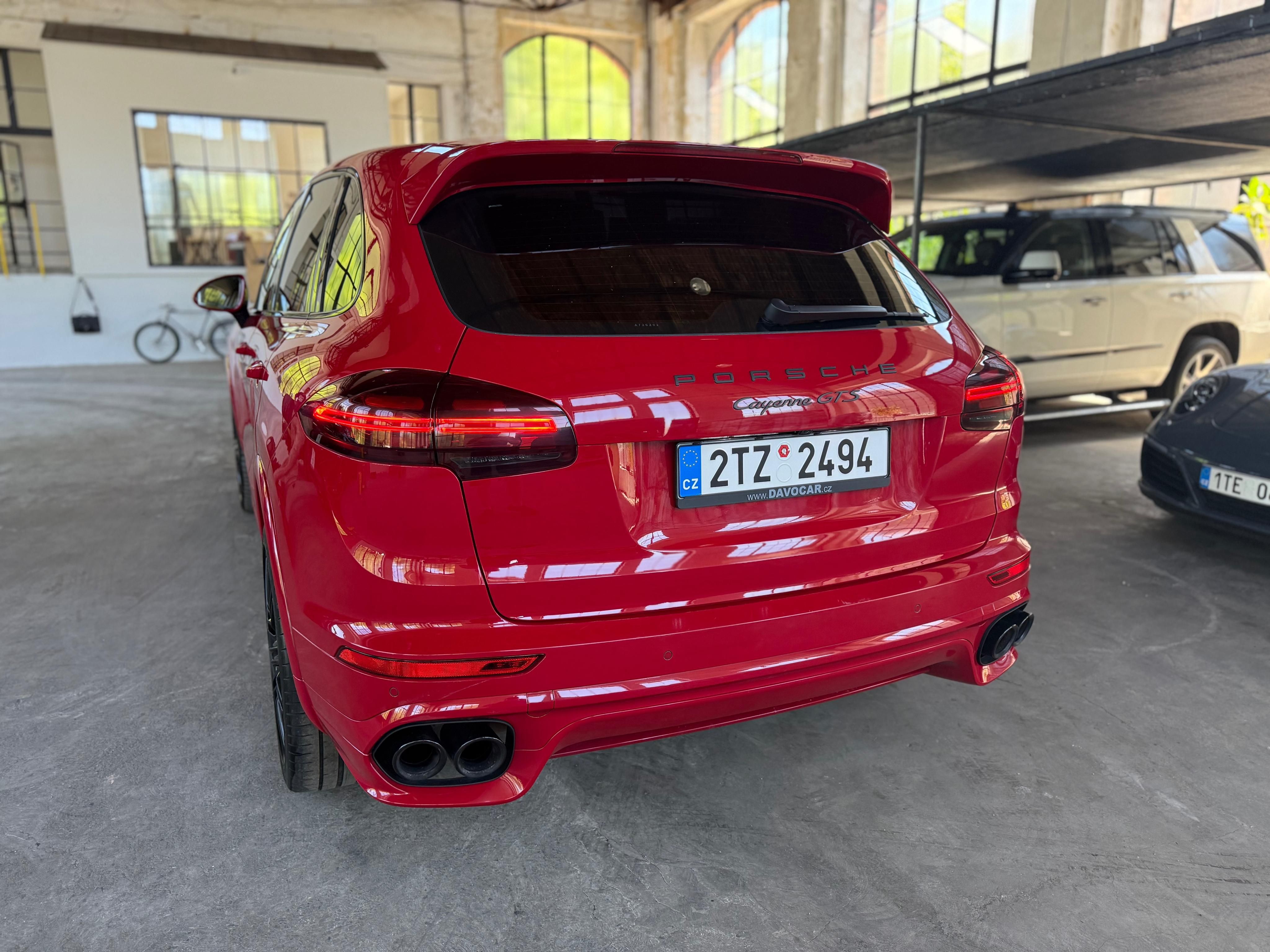 Porsche Cayenne, GTS - fotka 5