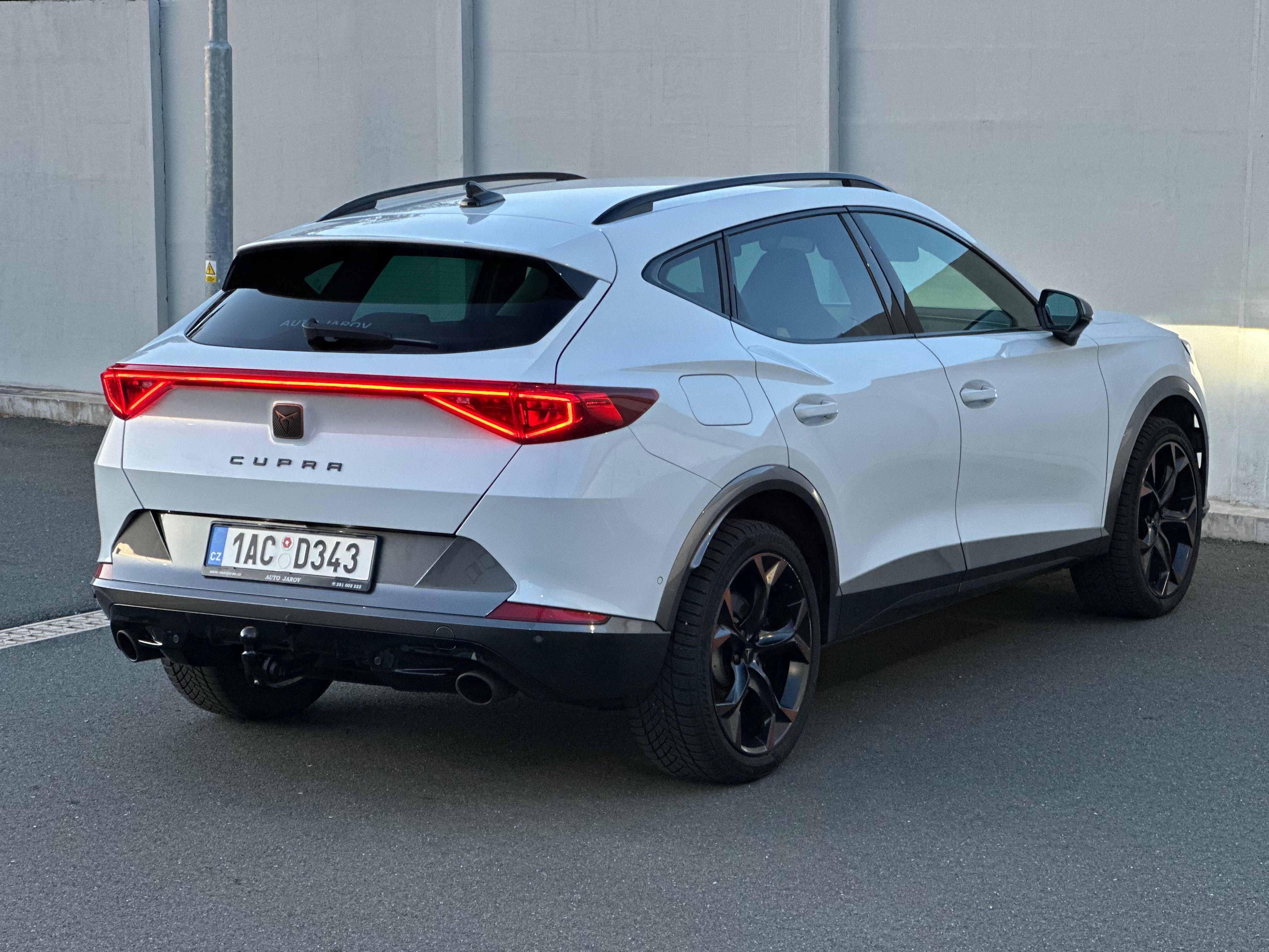 Cupra Formentor, 2.0 TSI 180 kW DSG 360° Záruka - fotka 3