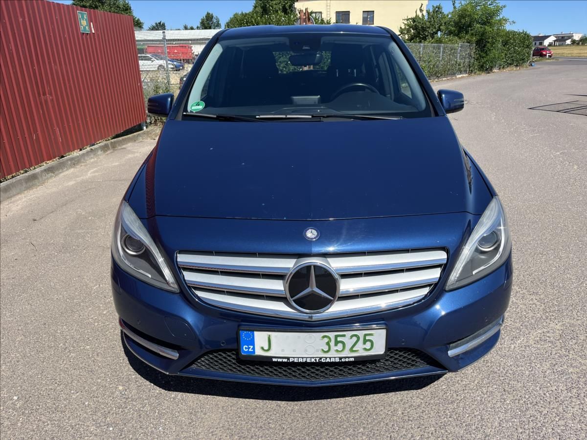 Mercedes-Benz Třídy B, 1,8 CDi KLIMA BIXENON SERVIS - fotka 2