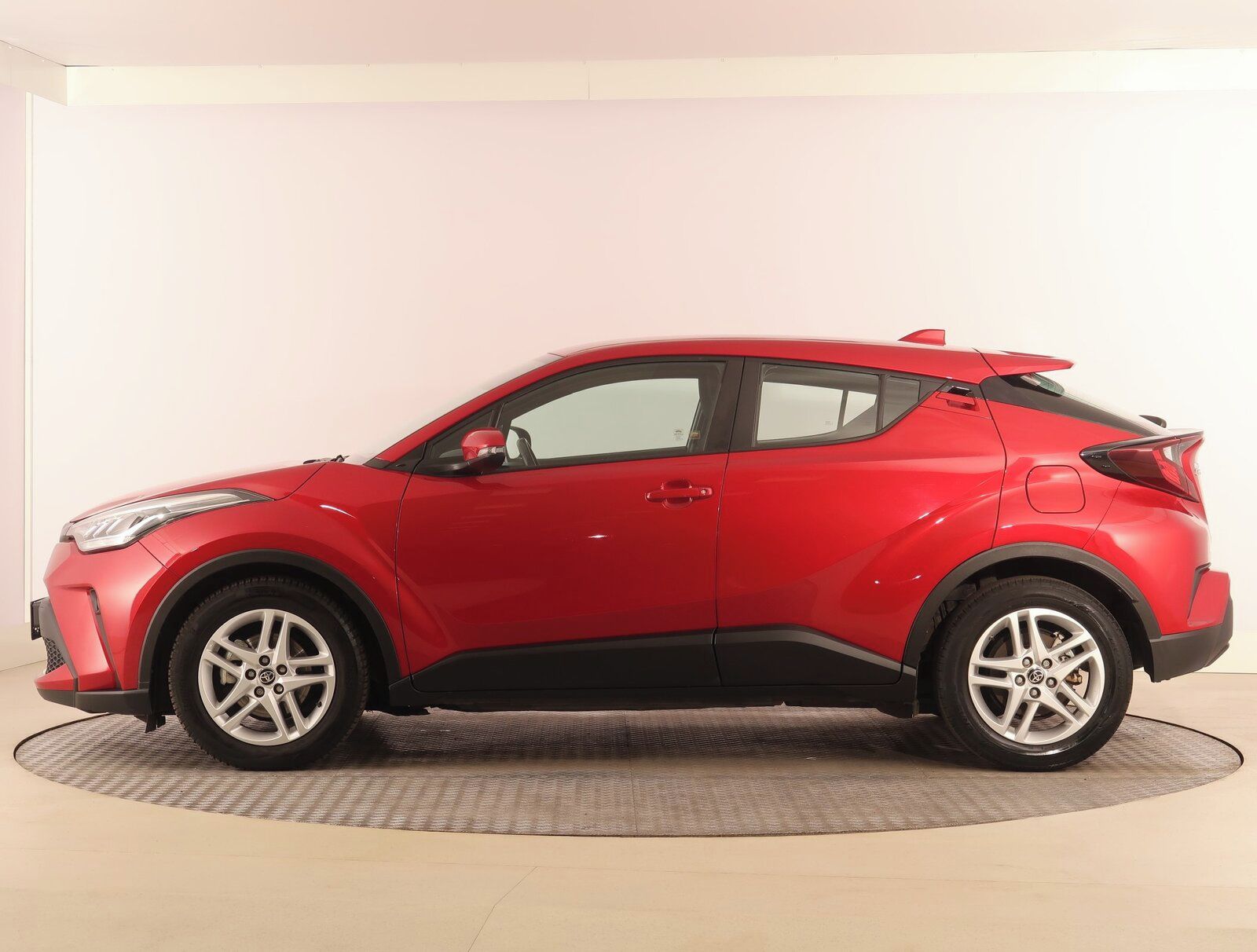 Toyota C-HR, 1.8 Hybrid, Dynamic, Automat - fotka 3
