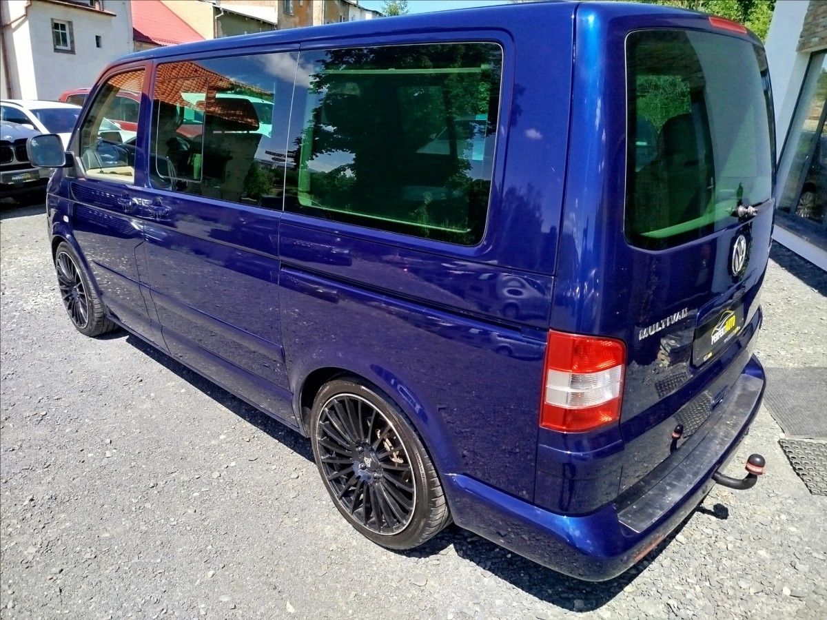Volkswagen Multivan, 2,5 TDi 128kW, HIGHLINE, 4X4 - fotka 4