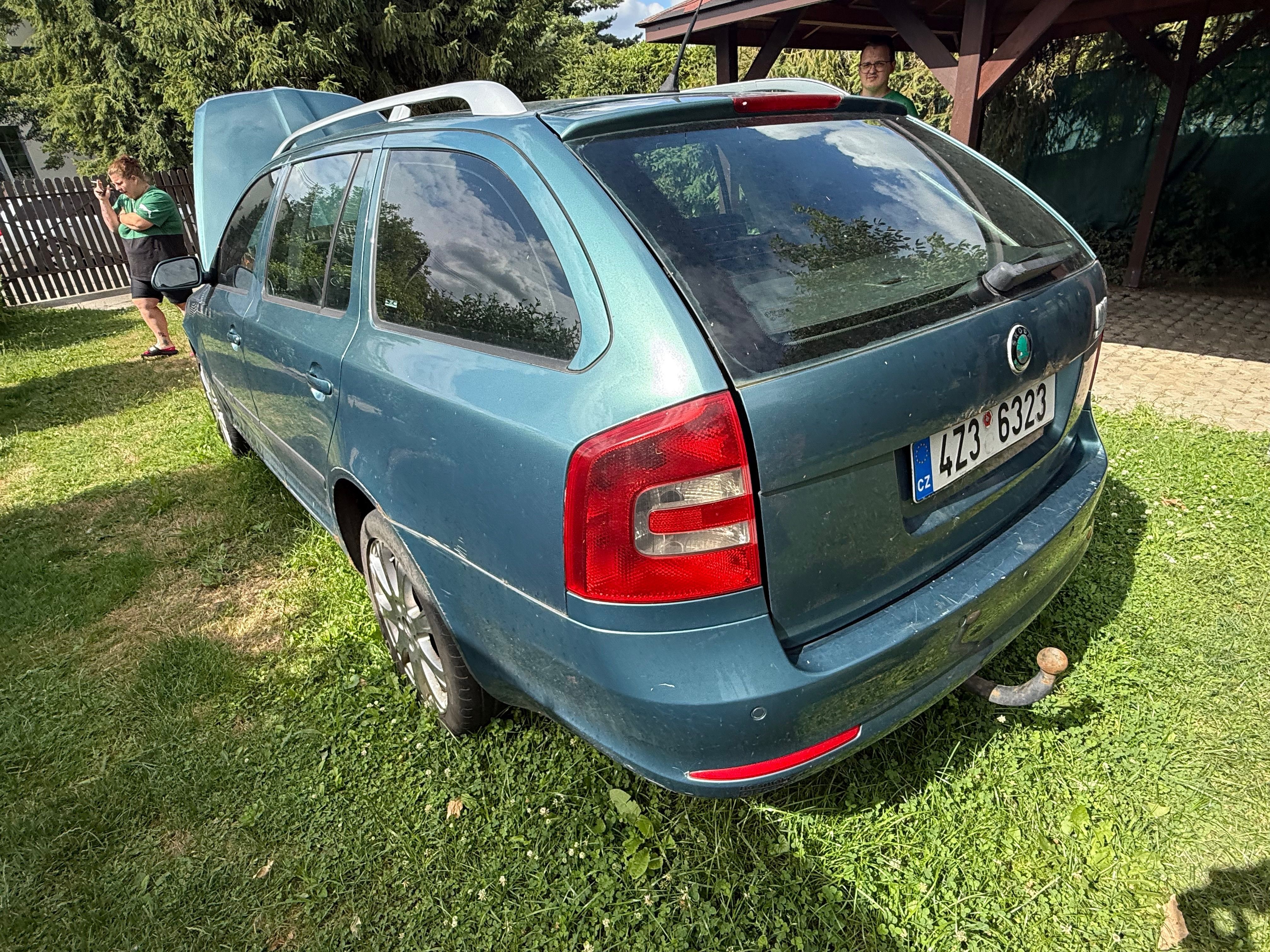 Škoda Octavia, 1.9 77kw +chip rok:2006bez Stk - fotka 5