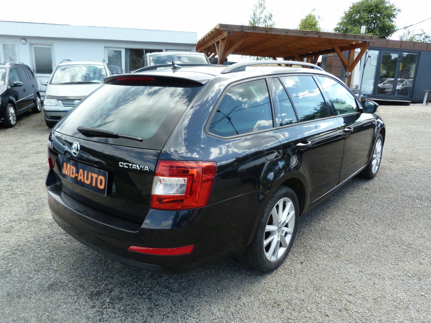 Škoda Octavia, 2.0 TDI JOJ - fotka 5