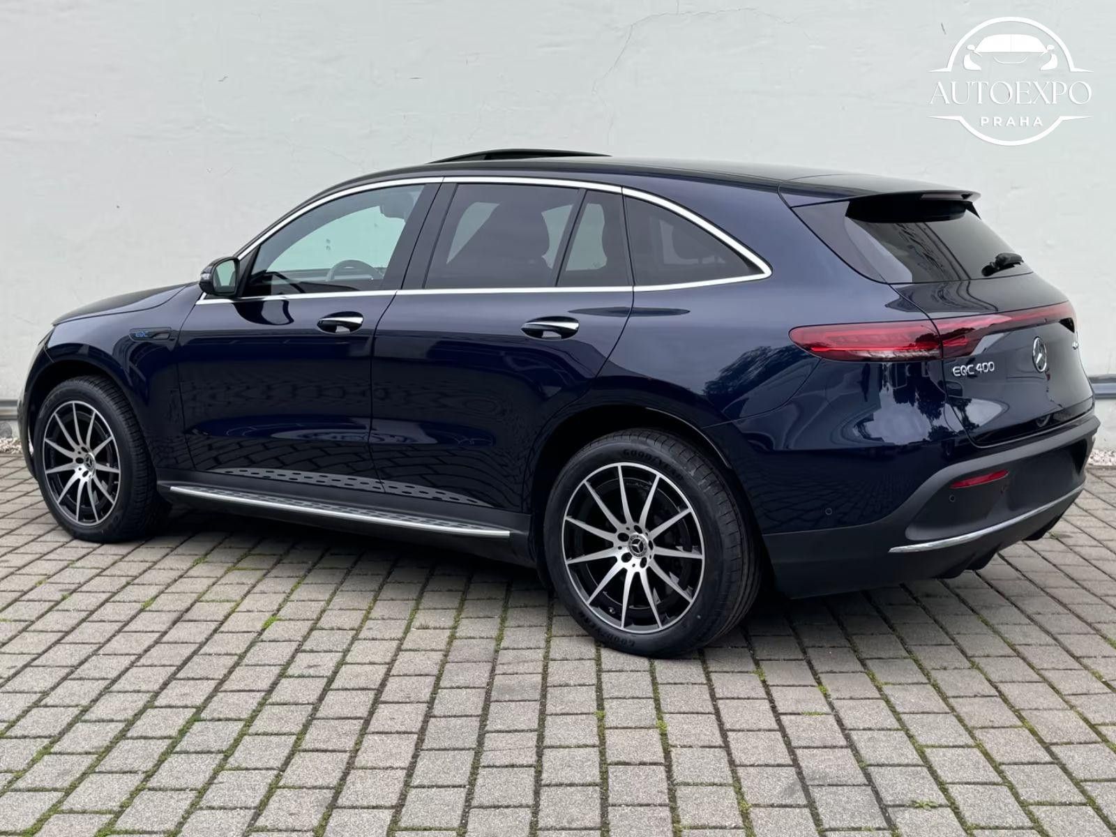 Mercedes-Benz EQC, 400 4MATIC "AMG" Panorama - fotka 4