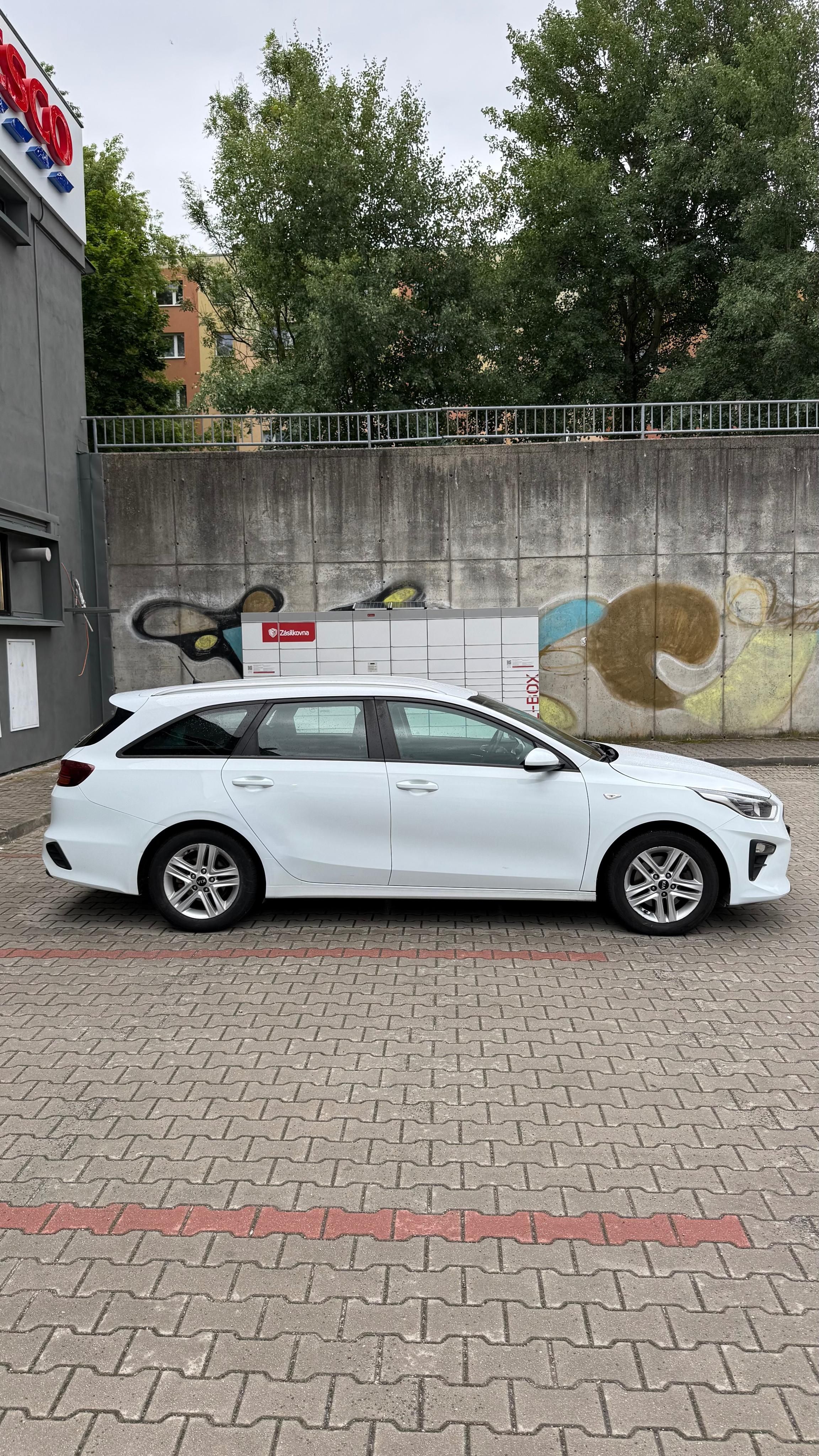 Kia Cee´d - fotka 3
