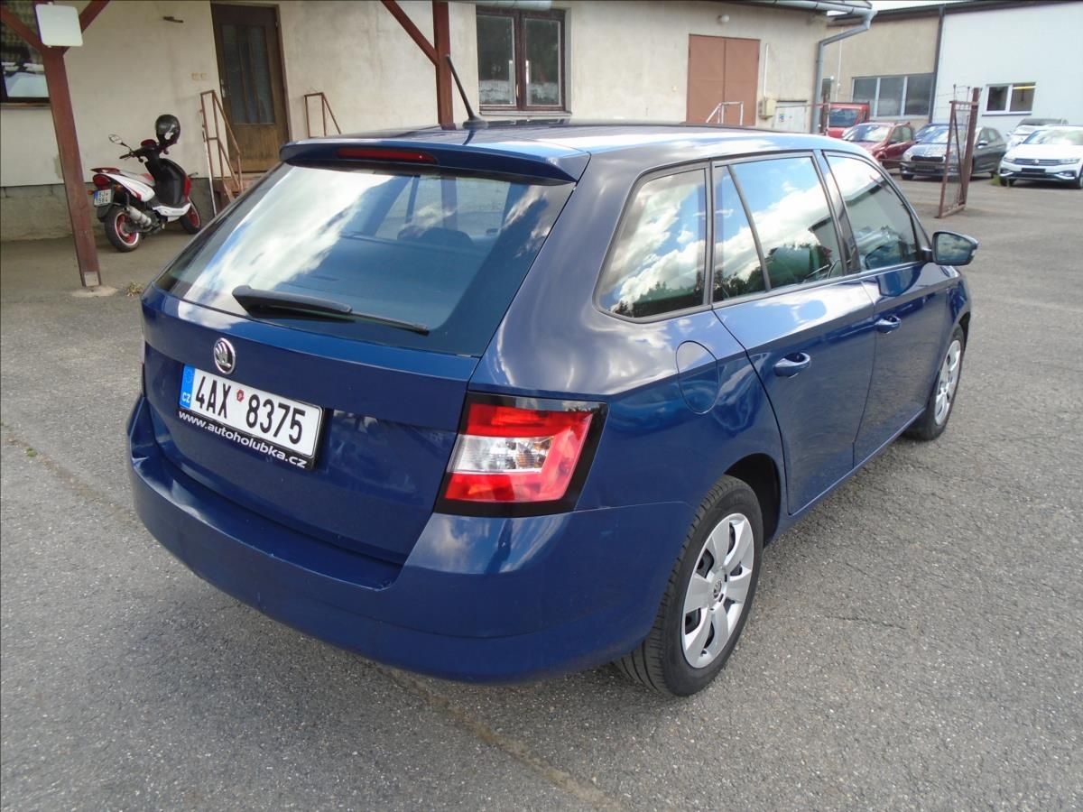 Škoda Fabia, 1,0 - fotka 4