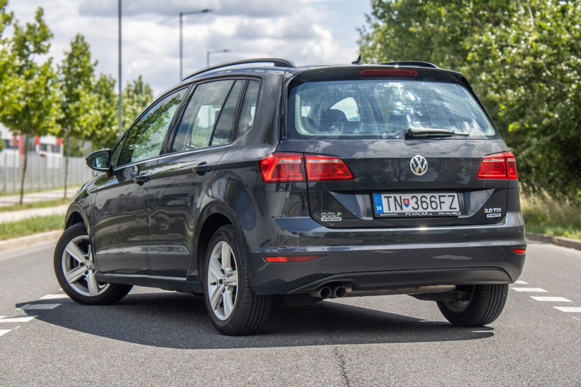 Volkswagen Golf Sportsvan - fotka 5