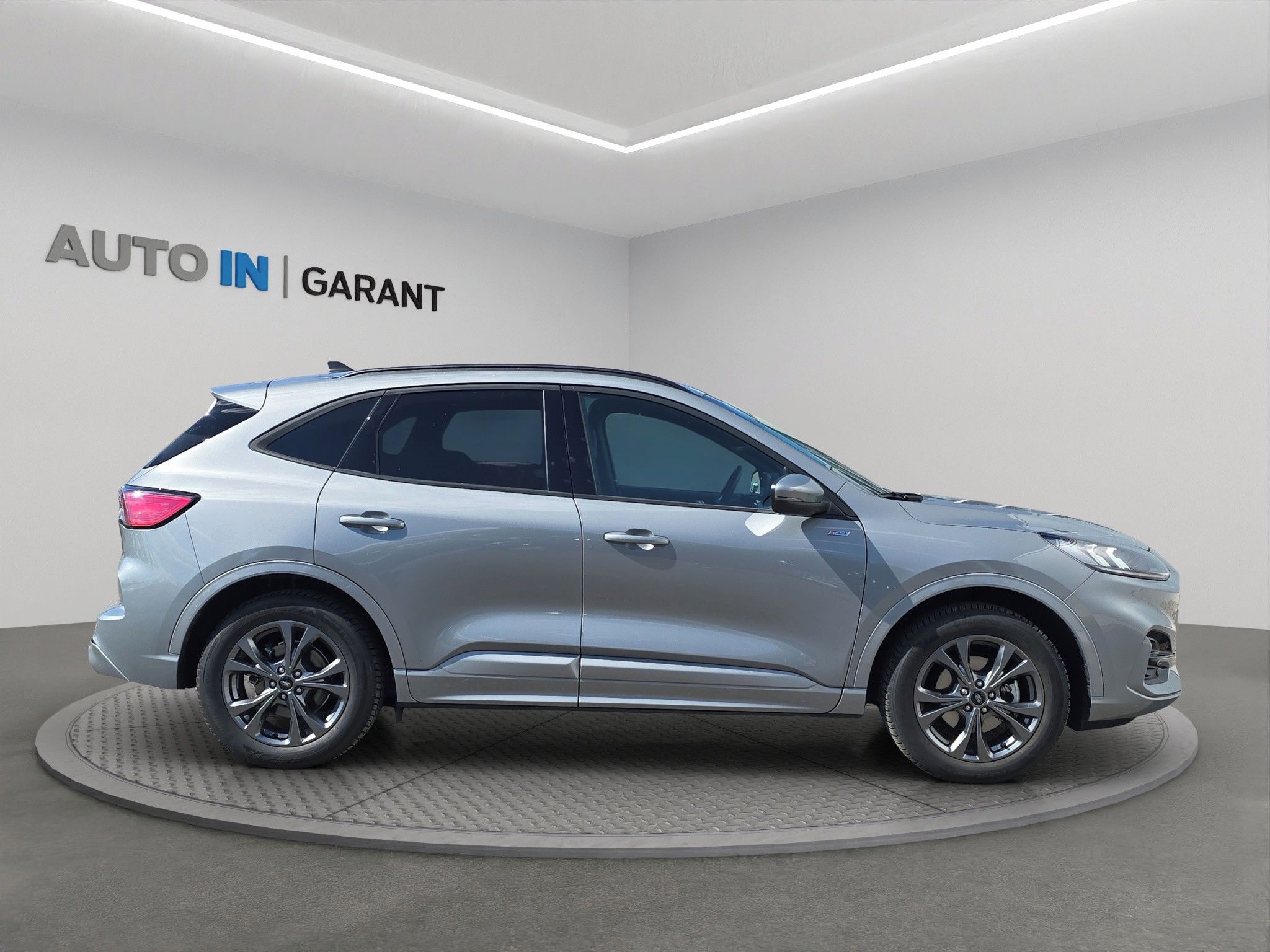 Ford Kuga, ST Line 2.5 Duratec HEV, serv. - fotka 4