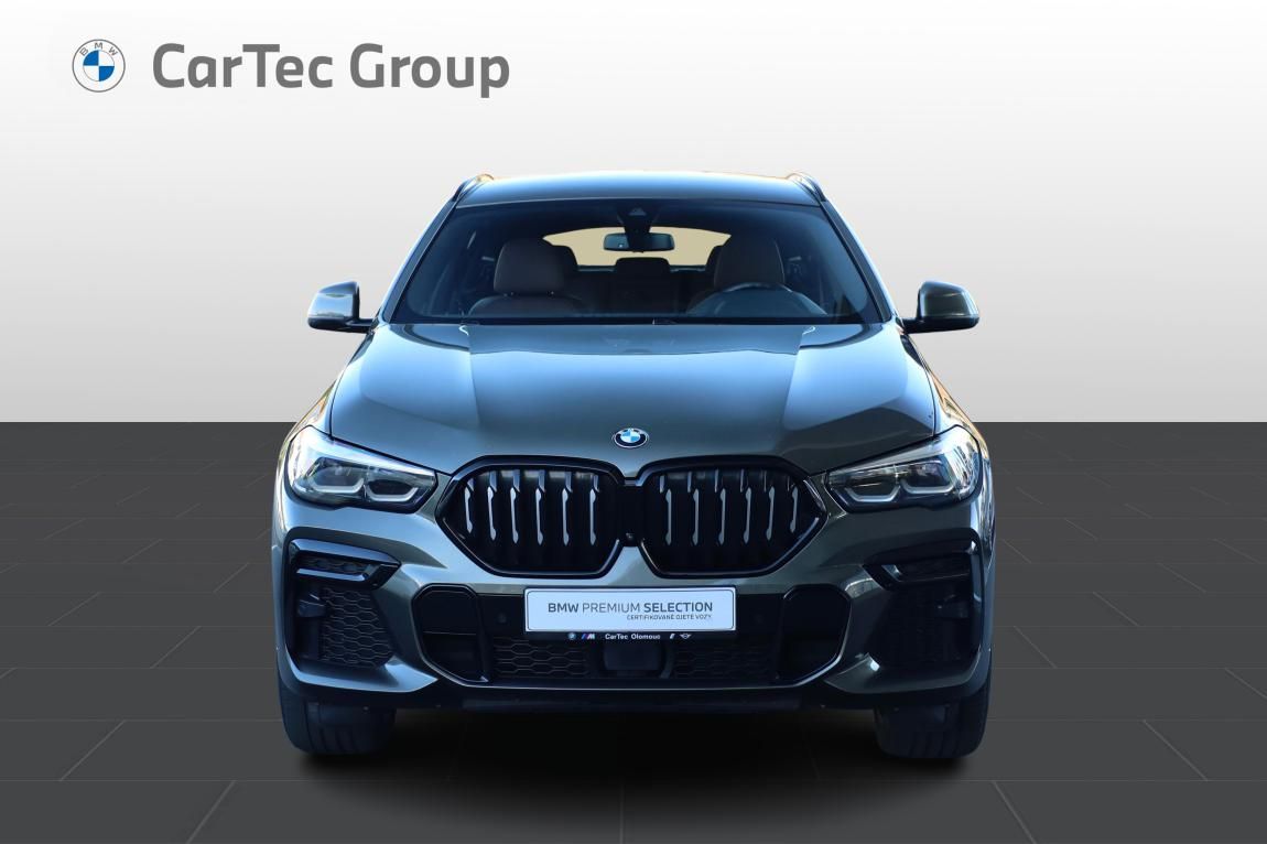 BMW X6, xDrive40d - fotka 3