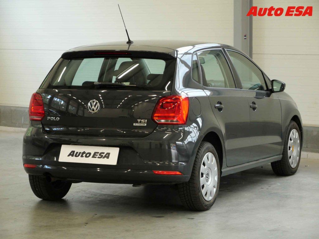 Volkswagen Polo, 1.2TSi,2.maj,AC - fotka 4