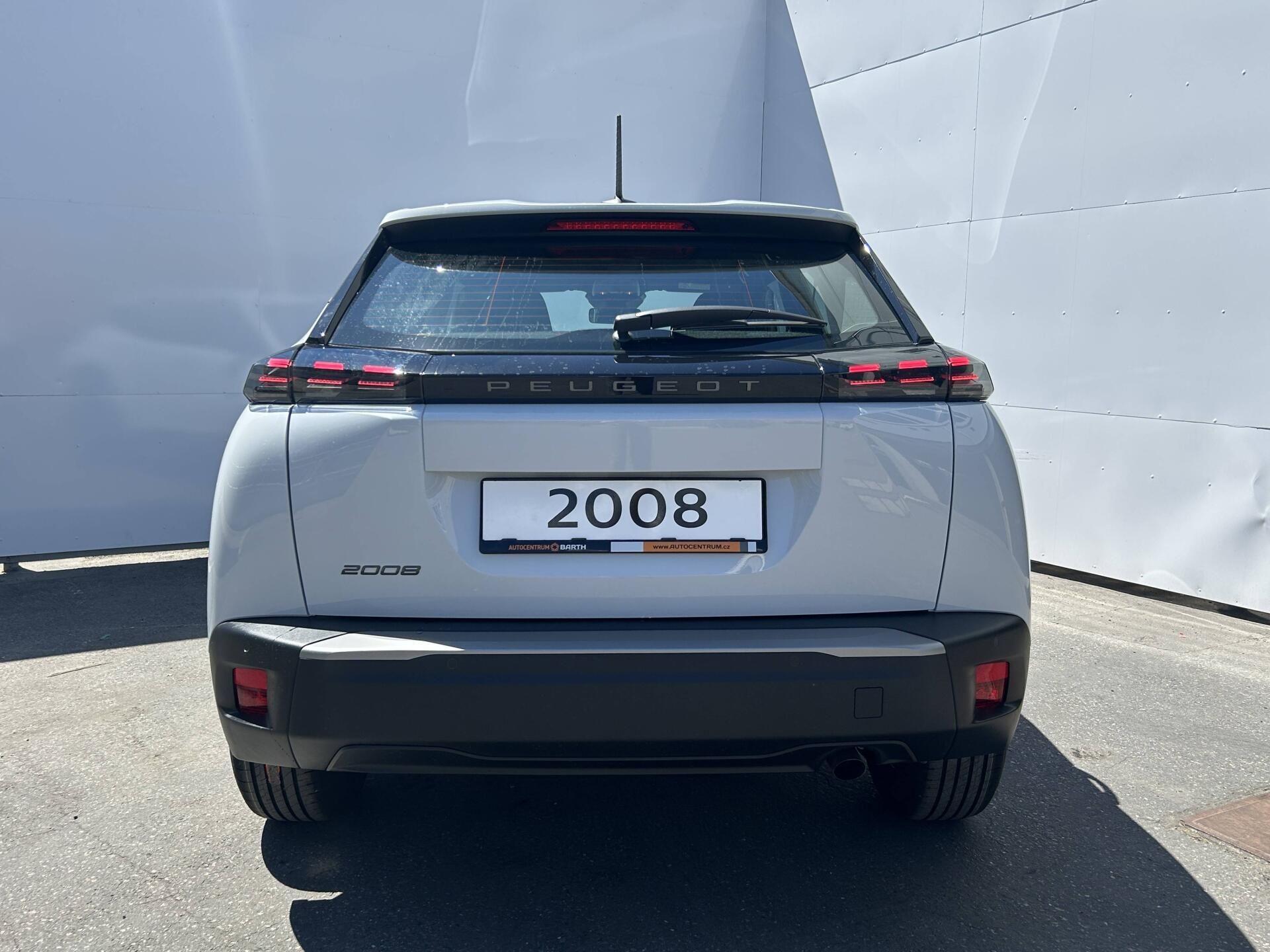 Peugeot 2008, STYLE S&S MAN6 1.2 PureTech - fotka 5