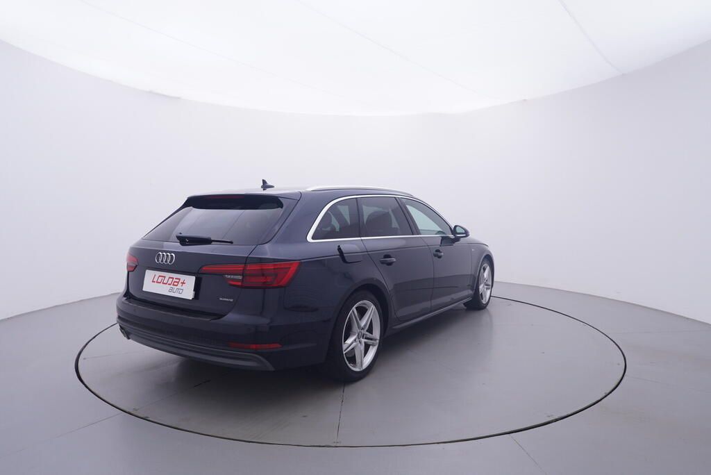 Audi A4 Avant, S-line 3.0 TDI 200 kW - fotka 5