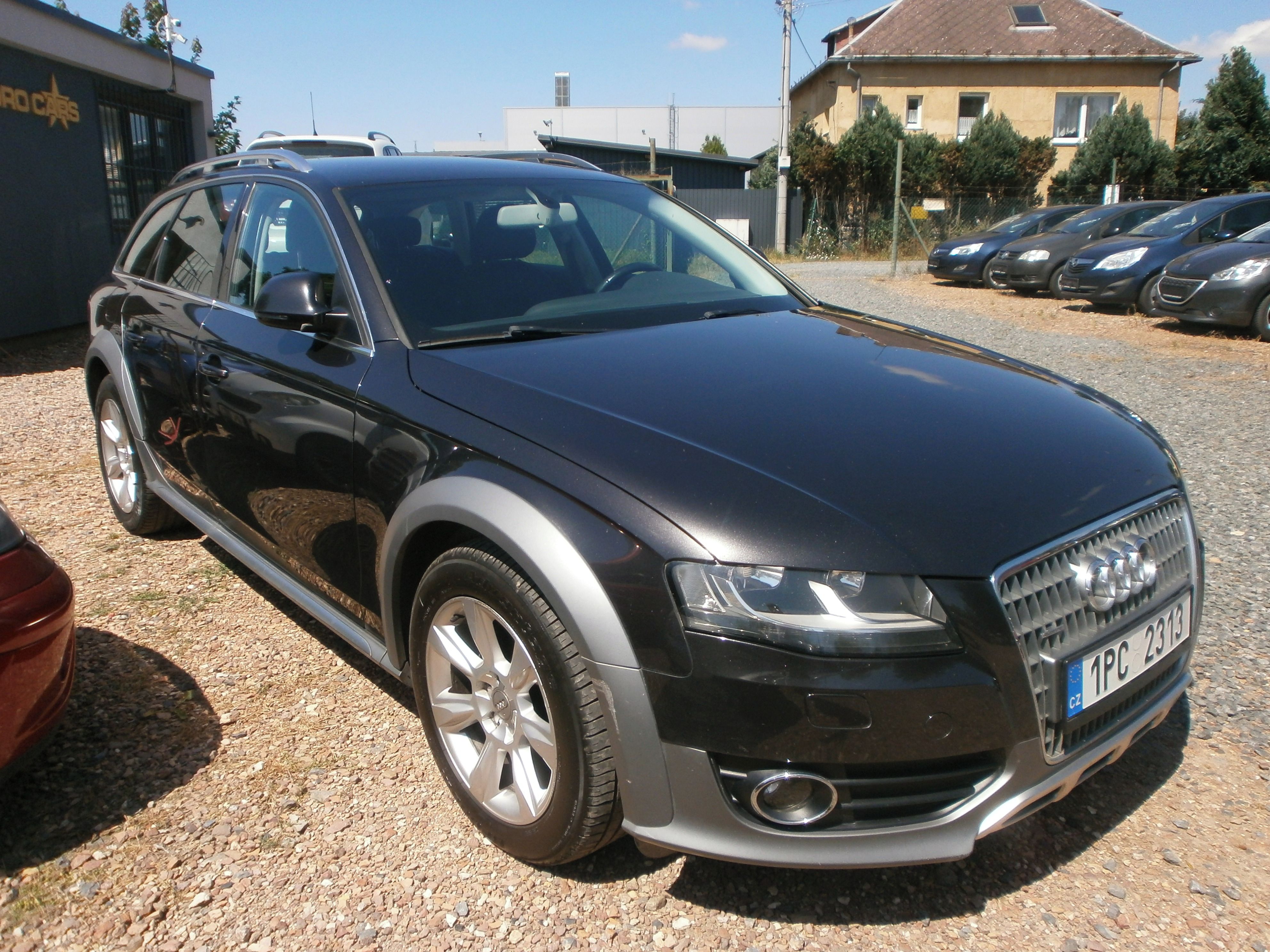Audi A4 allroad, 2.0TDI-AUT.KLIMA,SERVIS.KNIHA! - fotka 4