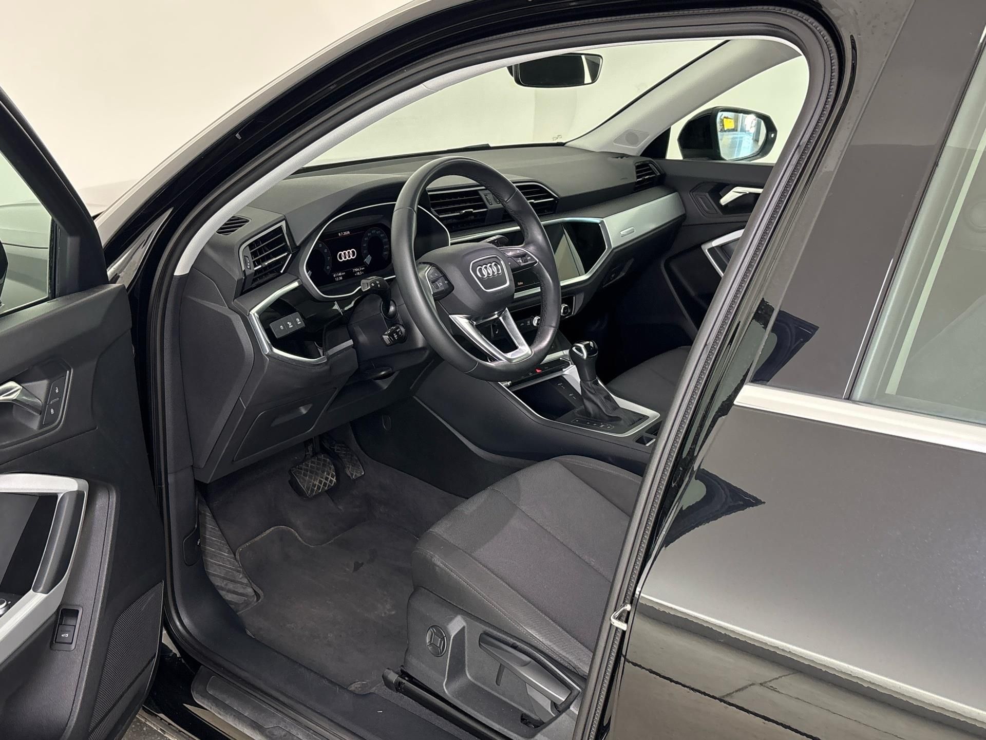 Audi Q3, 1.5 TFSi / 110 kW Sportback - fotka 6