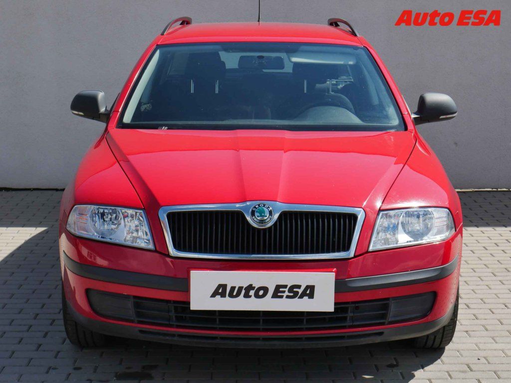 Škoda Octavia, 1.6i - fotka 2