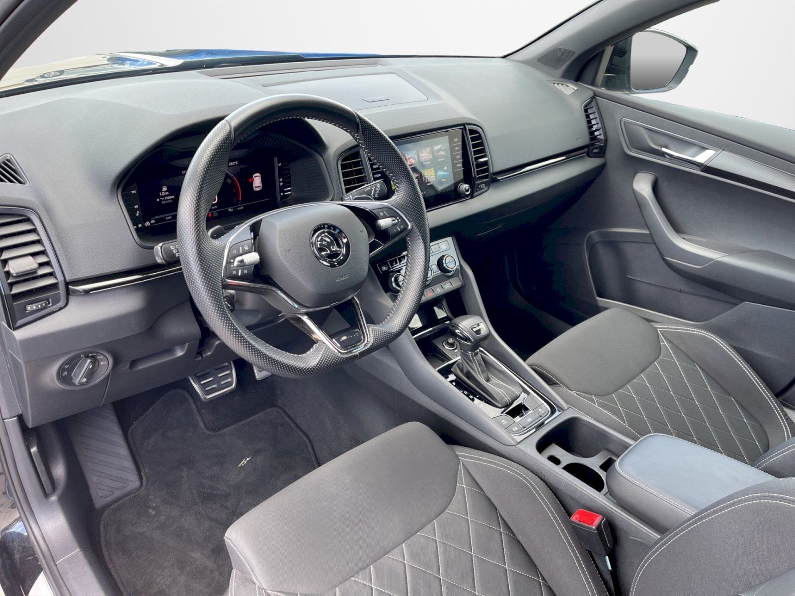 Škoda Karoq, 1.5 TSI 110kW DSG SportLine - fotka 5
