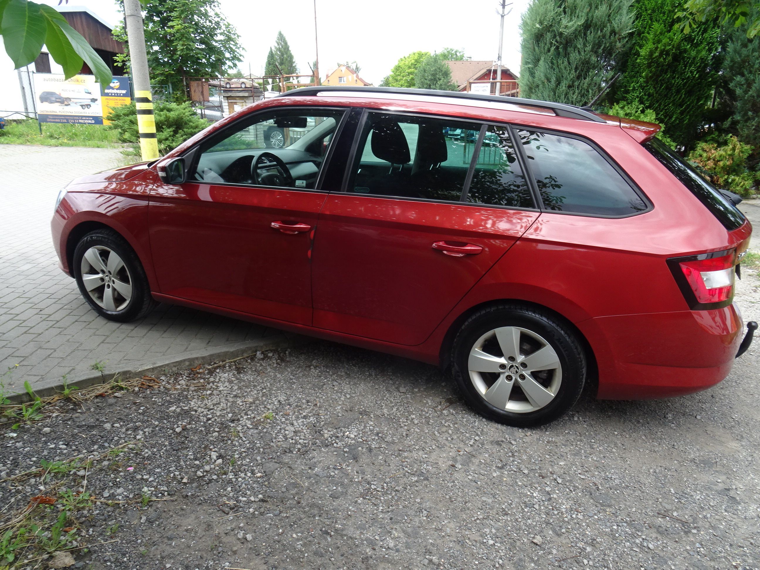 Škoda Fabia, 1.2 TSI  1.MAJITEL - fotka 6
