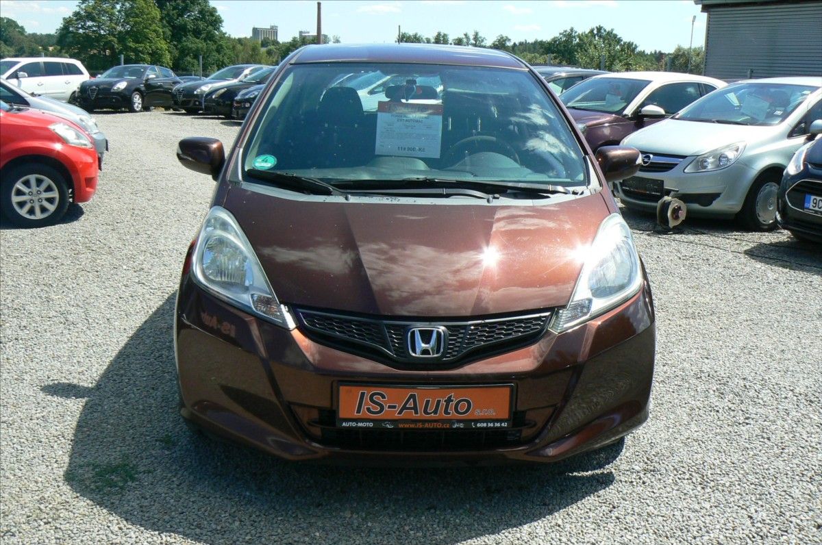 Honda Jazz, 1,4 TREND CVT-AUTOMAT - fotka 3