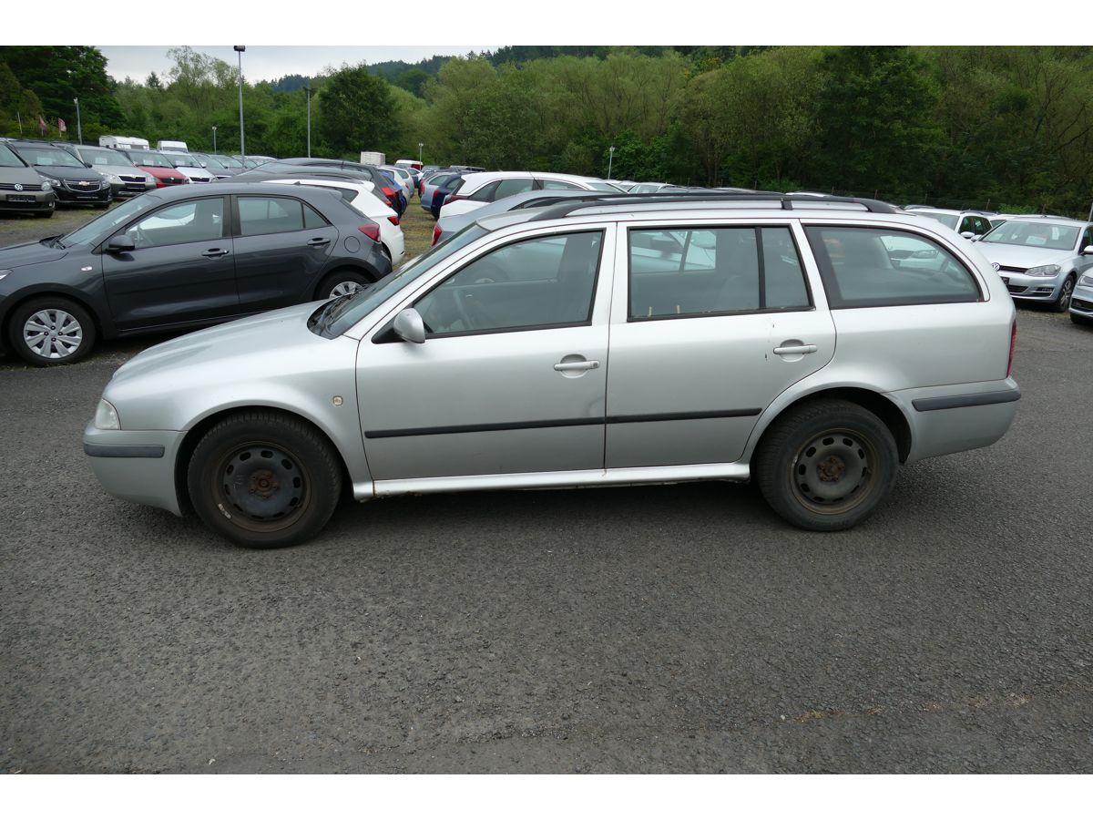 Škoda Octavia, 1,9TDI 81KW KLIMA - fotka 4