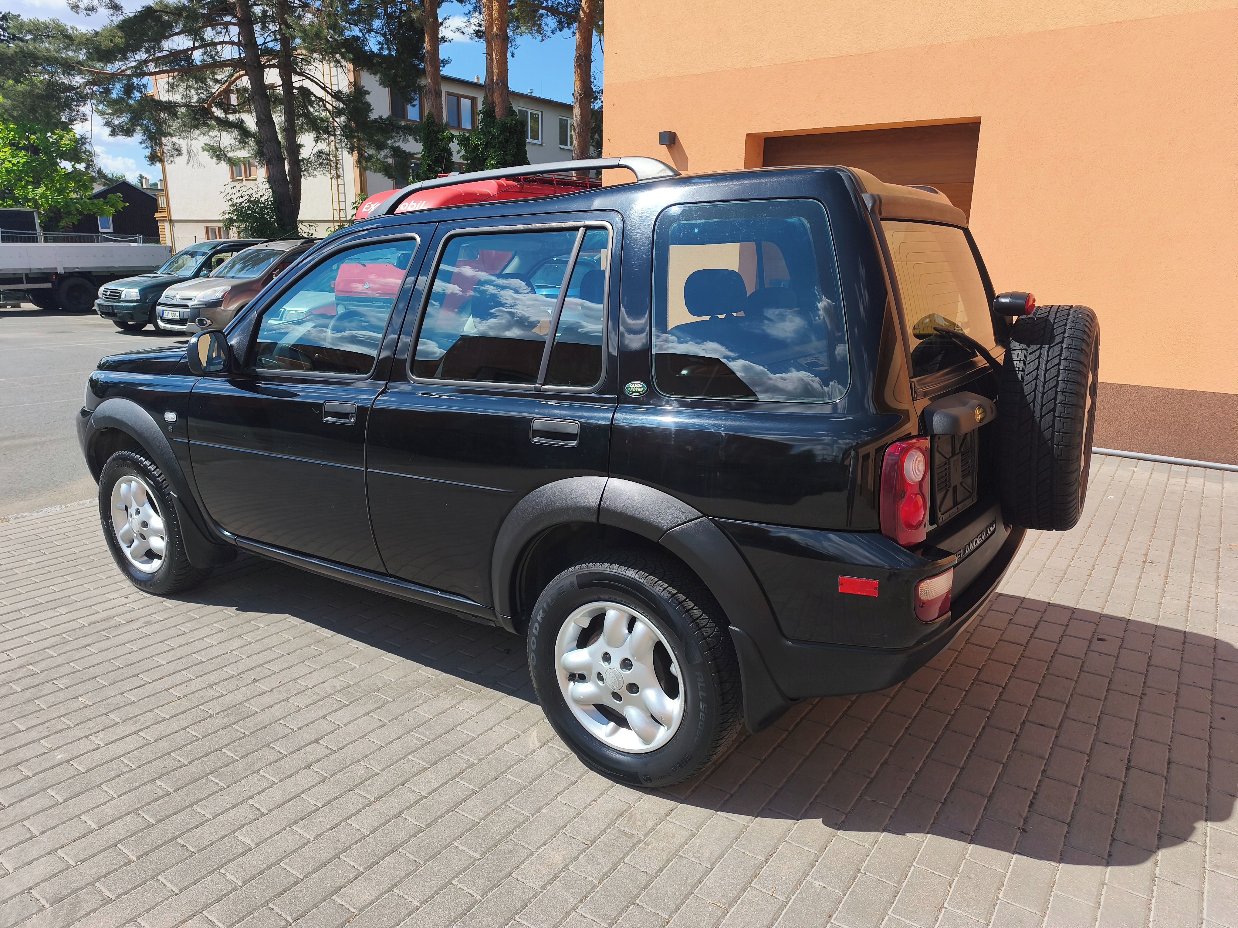 Land Rover Freelander, 2.0 TD4, BEZ KOROZE, PĚKNÝ STA - fotka 4
