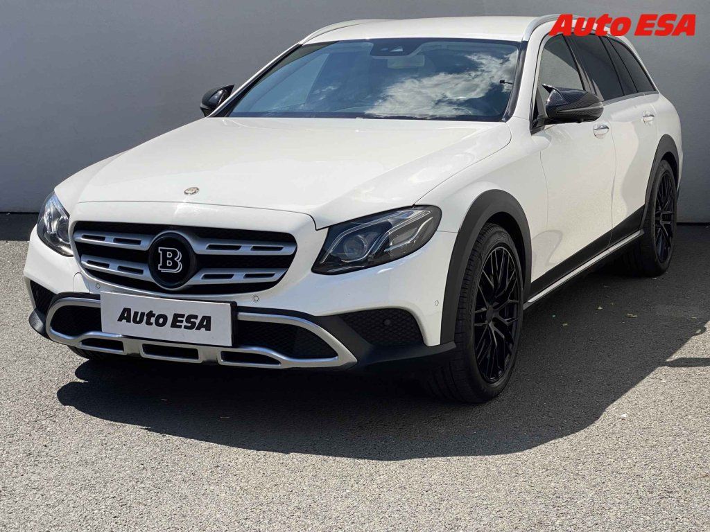 Mercedes-Benz Třídy E, 2.0 D - fotka 3
