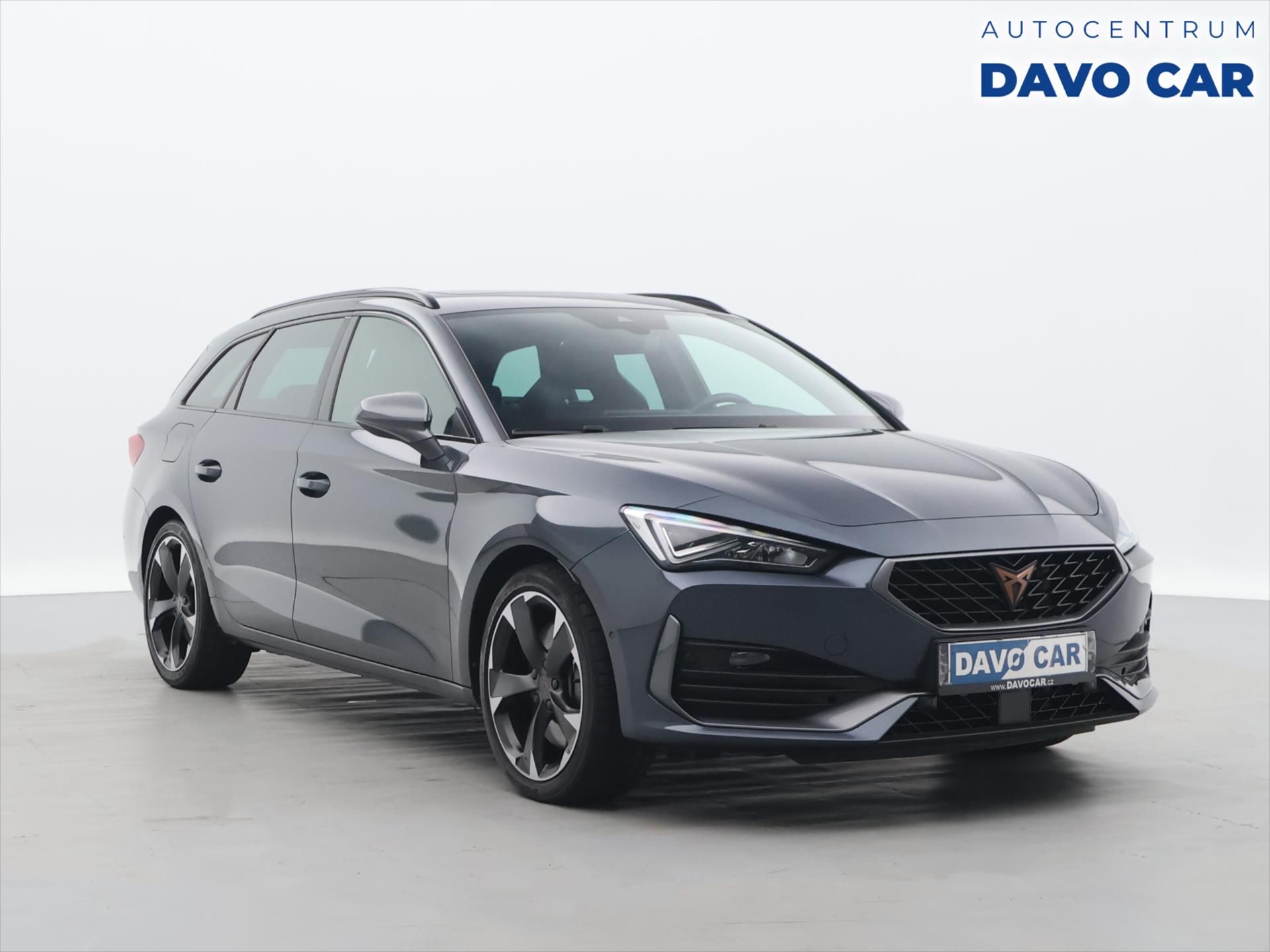 Cupra Leon, 2.0 TSI 180kW ST DSG LED ACC P