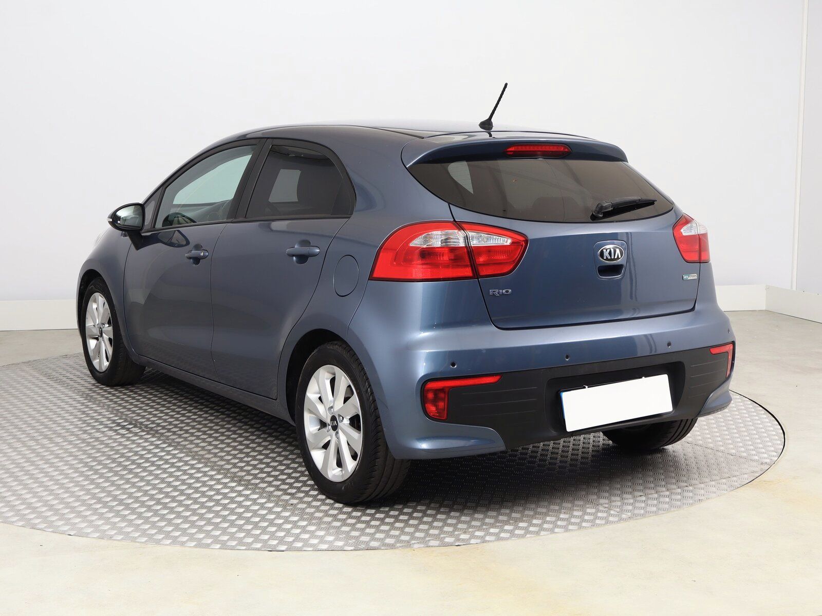 Kia Rio, 1.25 CVVT, Serv.kniha - fotka 4