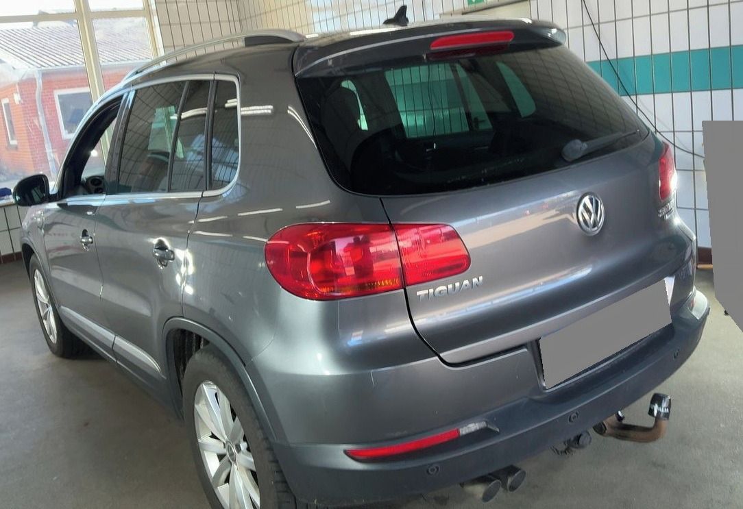 Volkswagen Tiguan, 2.0 Tdi 110KW TAŽNÉ VYHŘ. SEDA